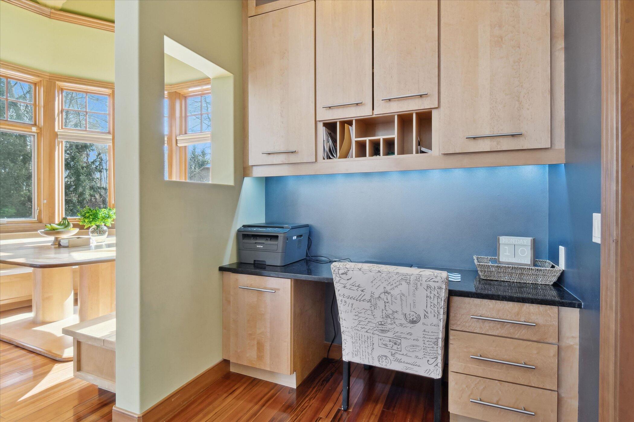 4903 Country Lane Property Photo 27