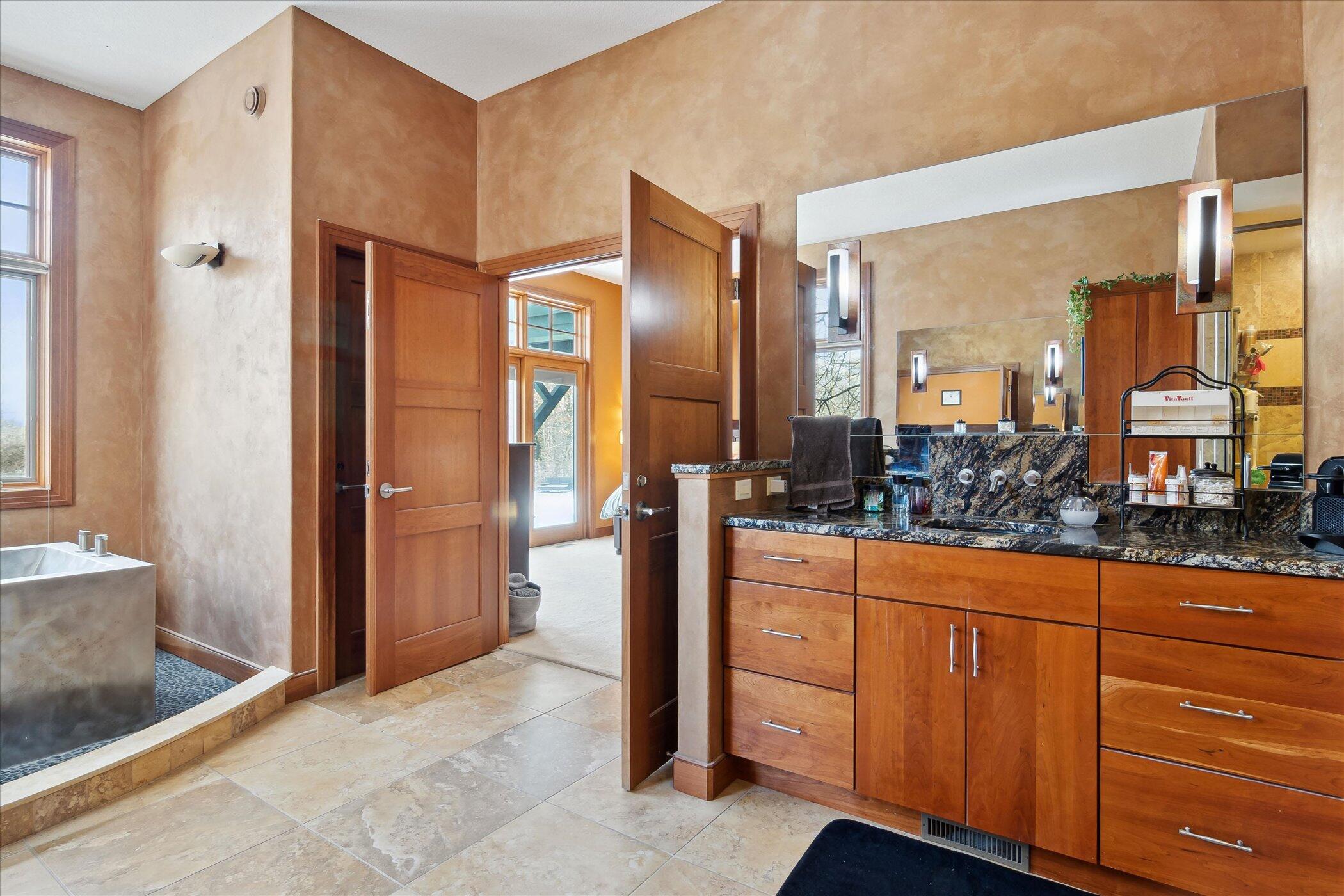 4903 Country Lane Property Photo 48