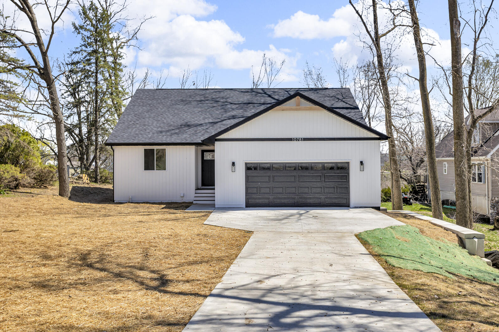 10781 Woodbrook Drive Property Photo