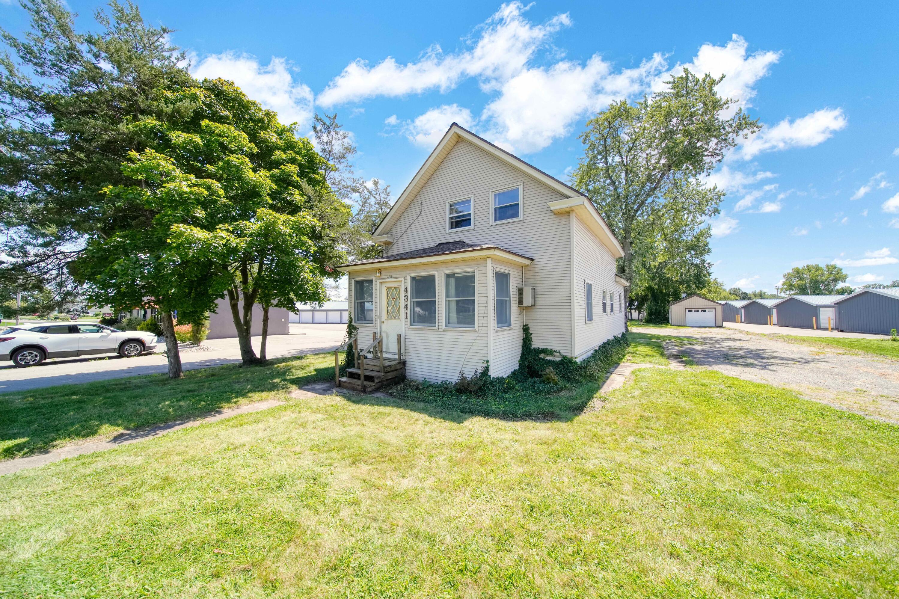 4341 Page Avenue Property Photo