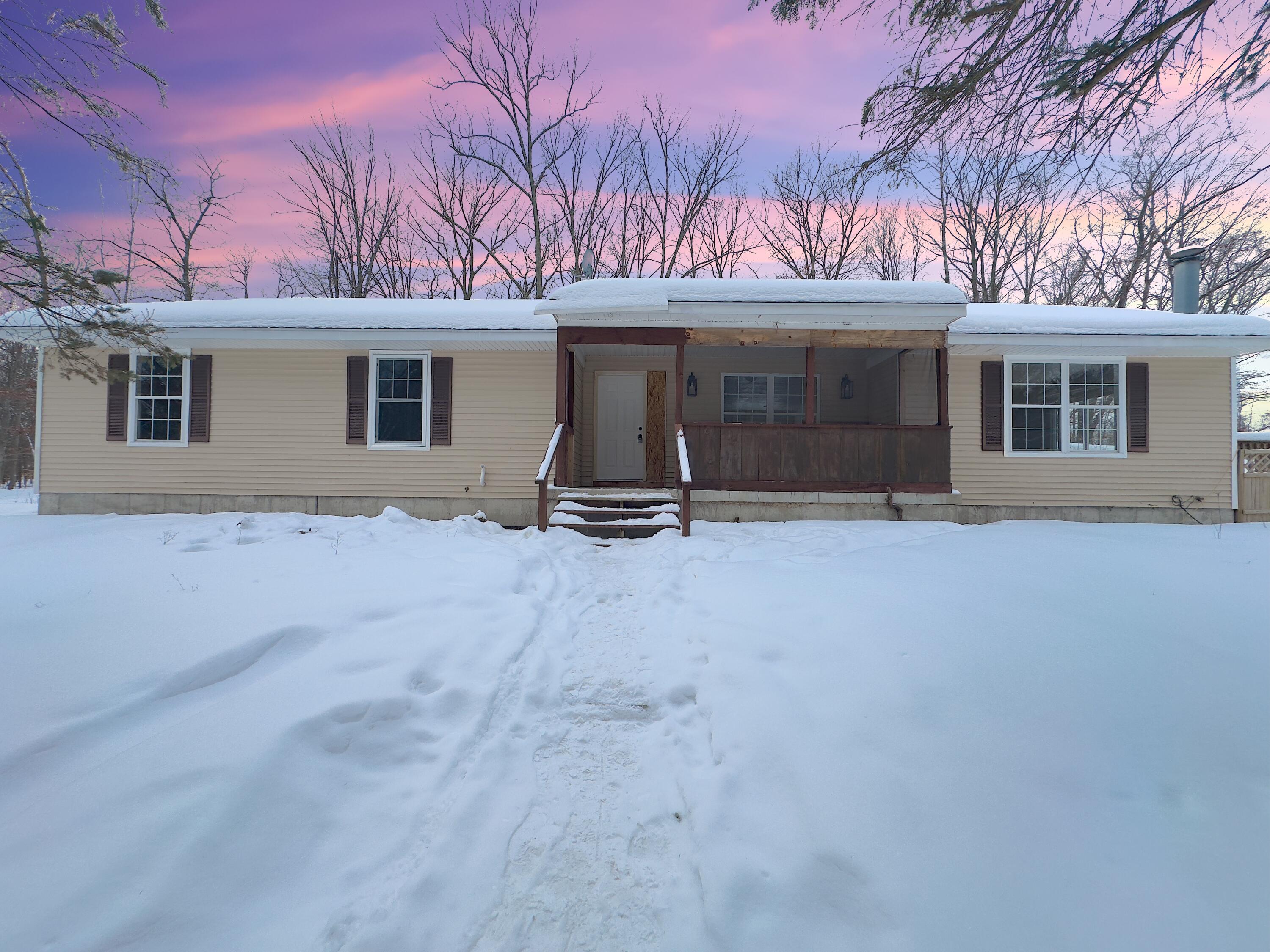 1109 W Homestead Lane Property Photo