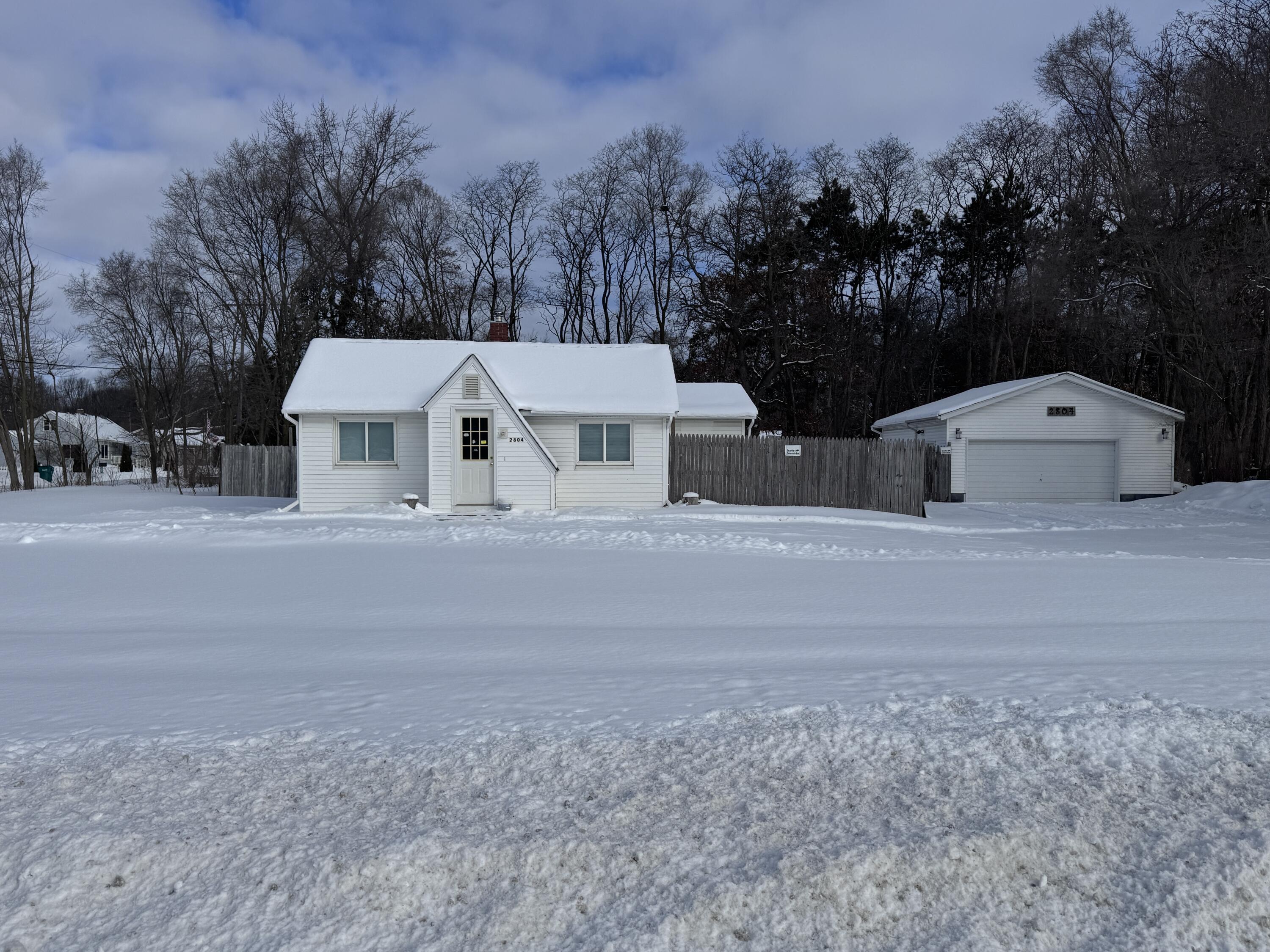 2804 Heights Ravenna Road Property Photo