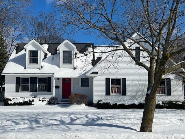 3338 Glenside Boulevard Property Photo