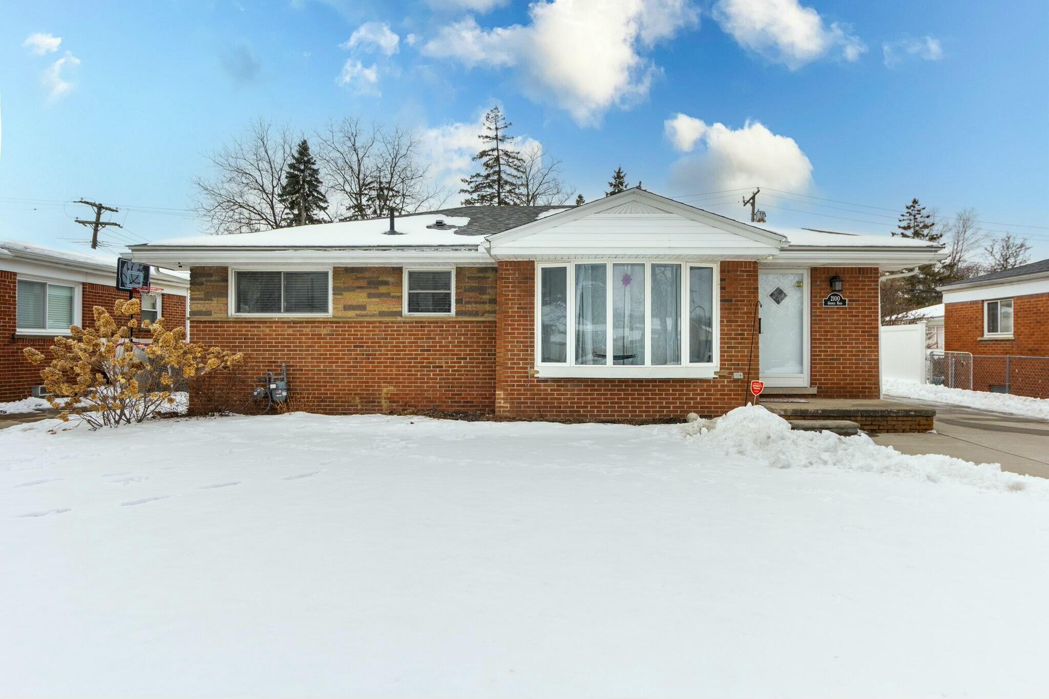 2100 Grange Road Property Photo