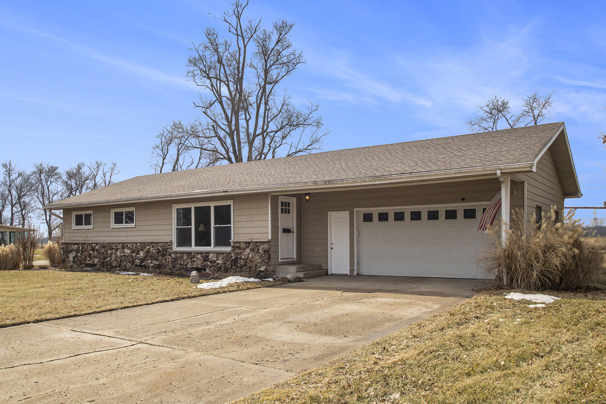 69630 Vera Drive Property Photo
