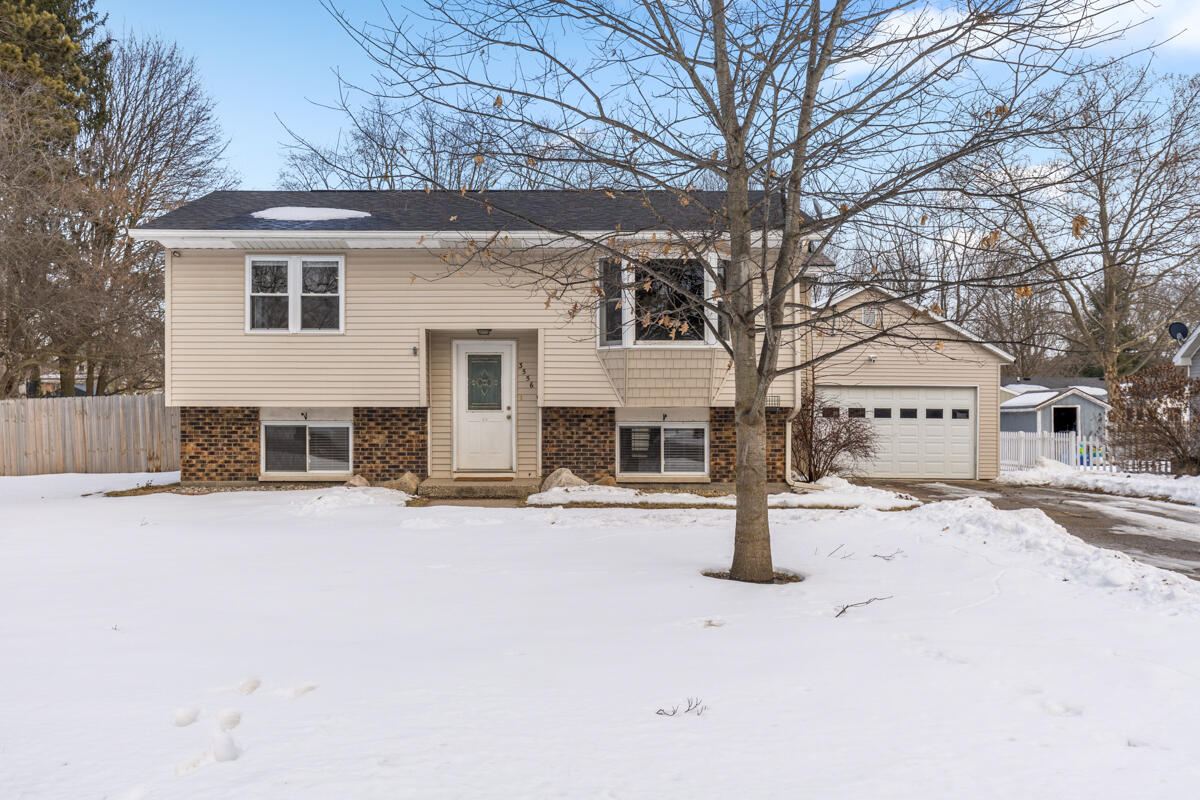 3556 John Street Property Photo