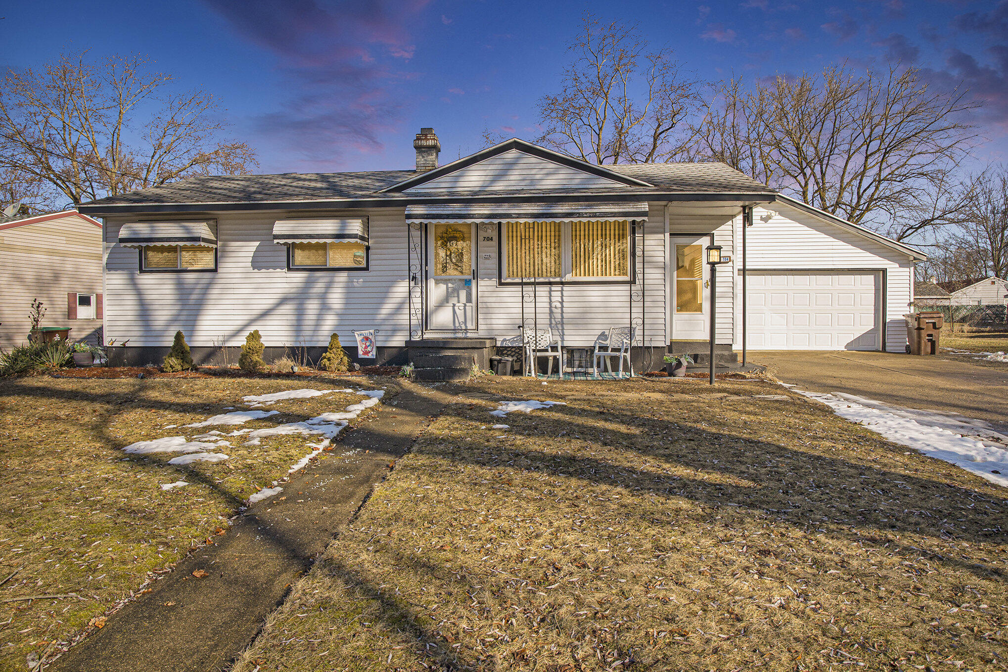 704 Hoaglin Drive Property Photo