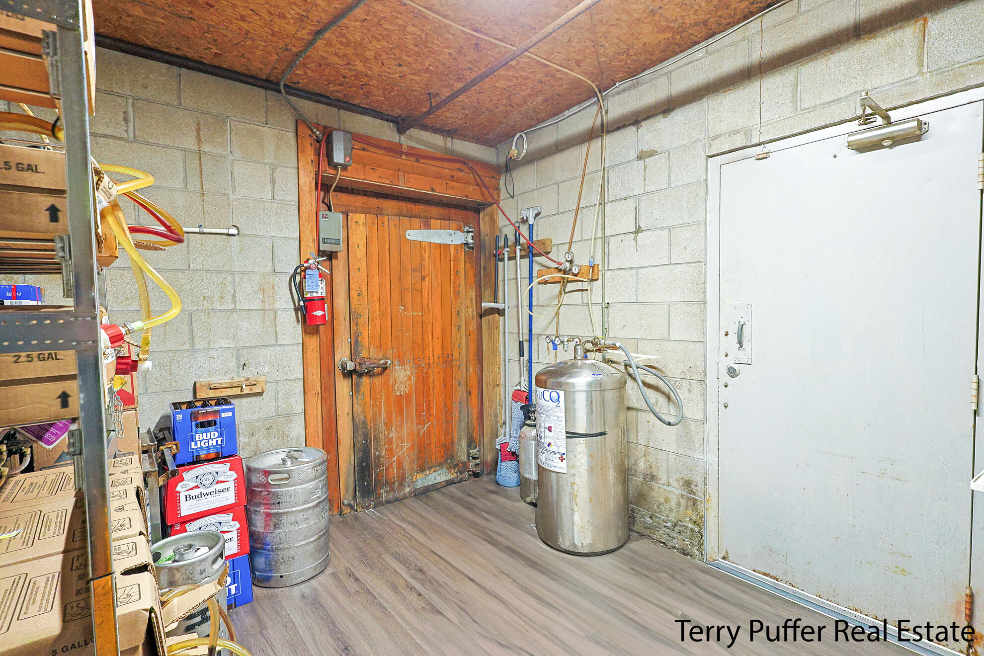 1300 W Sherman Boulevard Property Photo 22