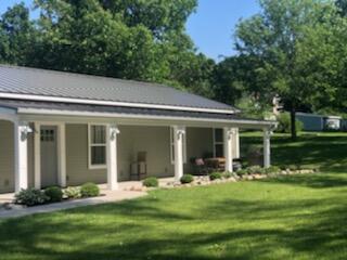 30 E Montgomery Street Property Photo 6