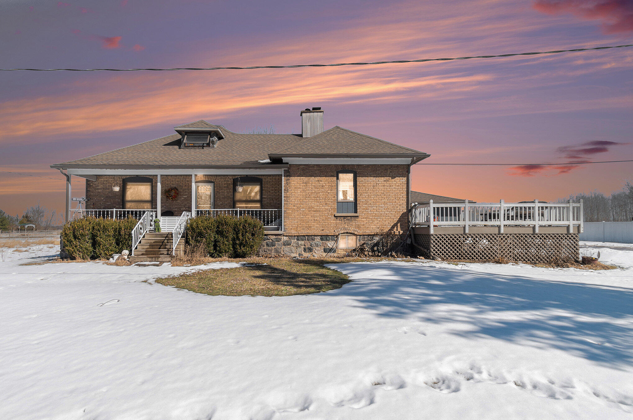 4570 Curve Road Property Photo