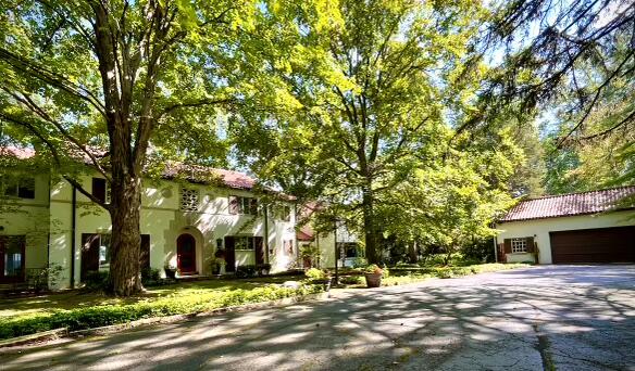 15691 S M-43 Highway Property Photo 1