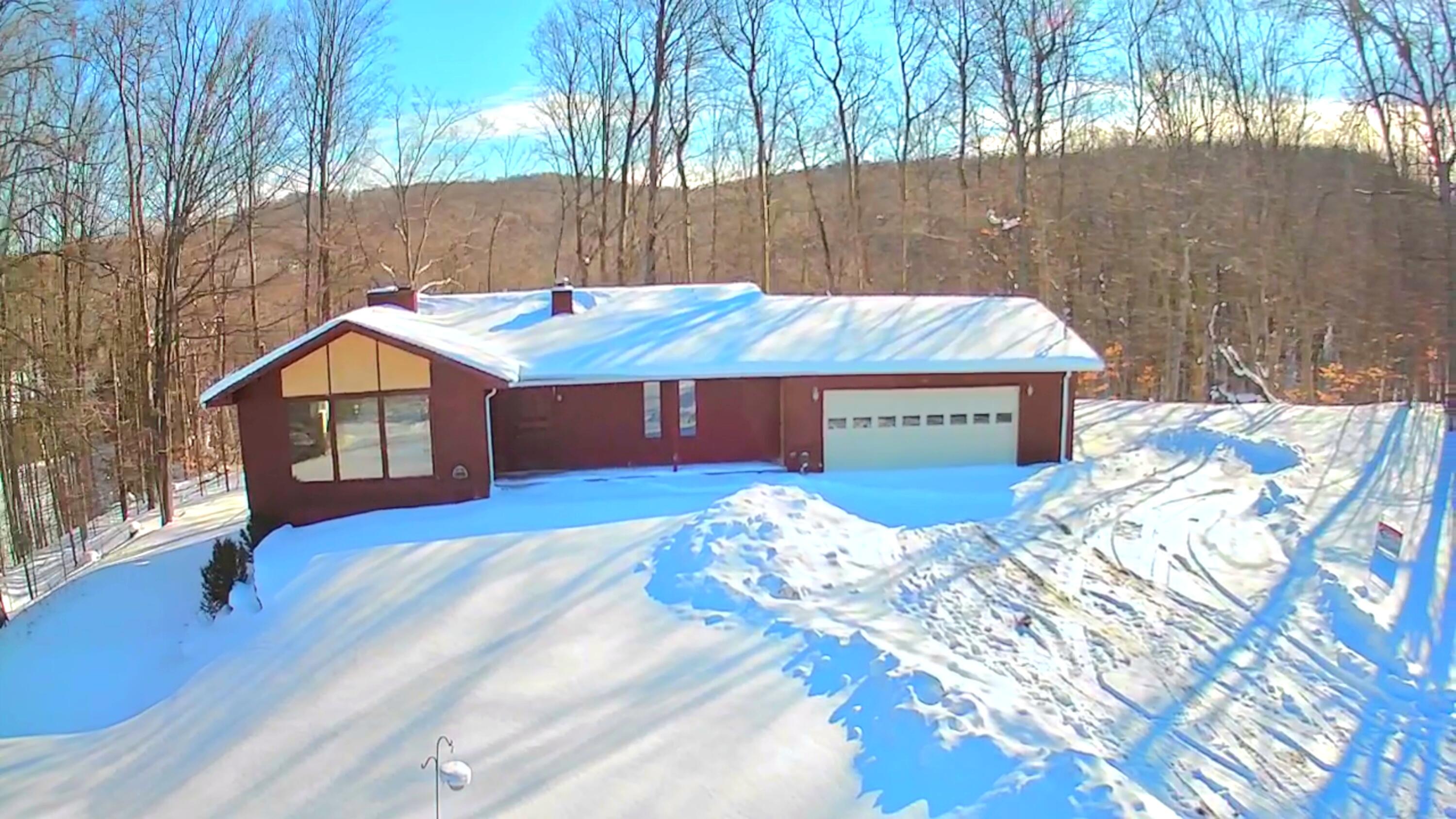 498 Hull Street Property Photo