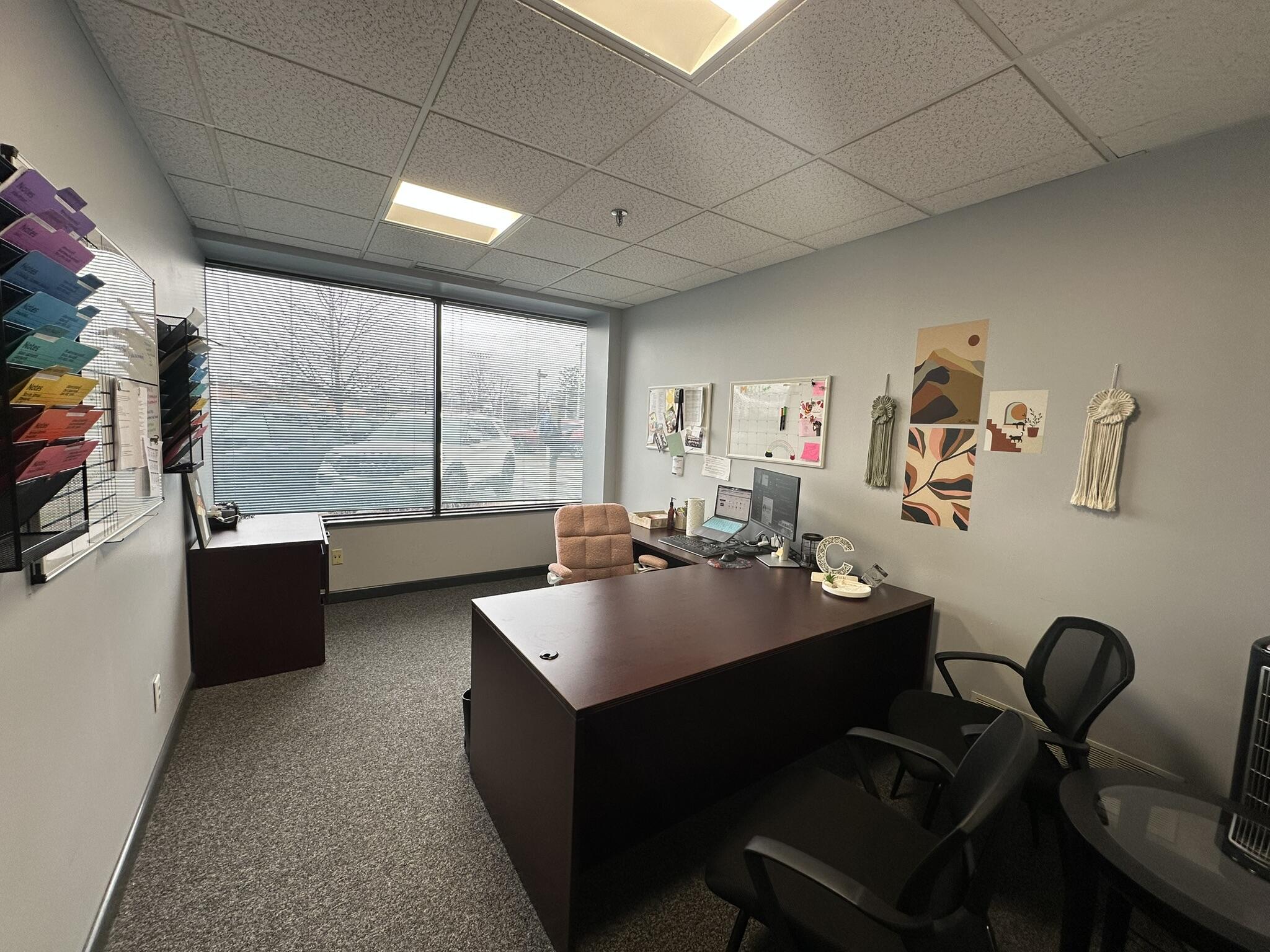 5136 Lovers Lane, Suite 102 Property Photo 11