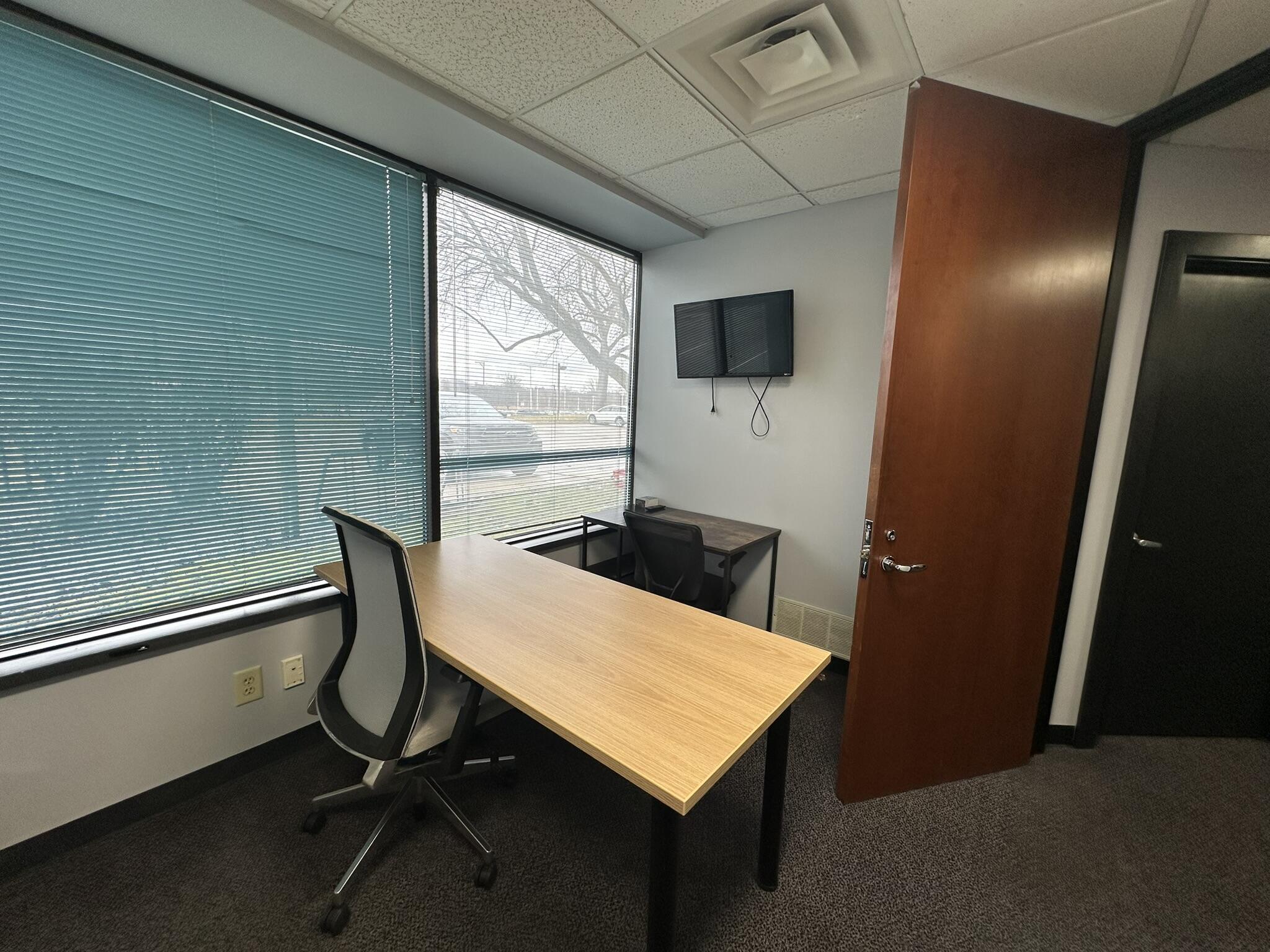 5136 Lovers Lane, Suite 102 Property Photo 21