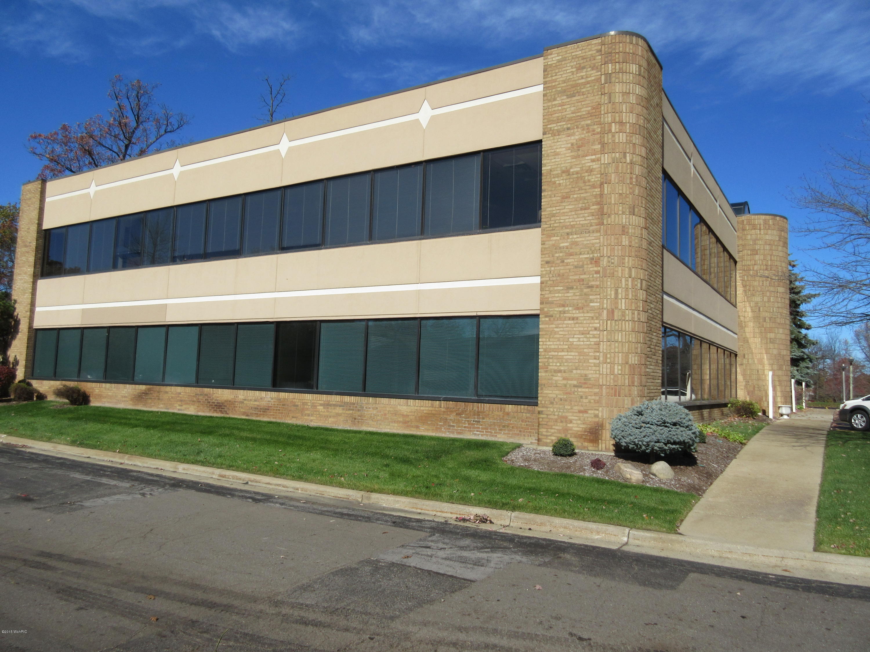 5136 Lovers Lane, Suite 102 Property Photo 26