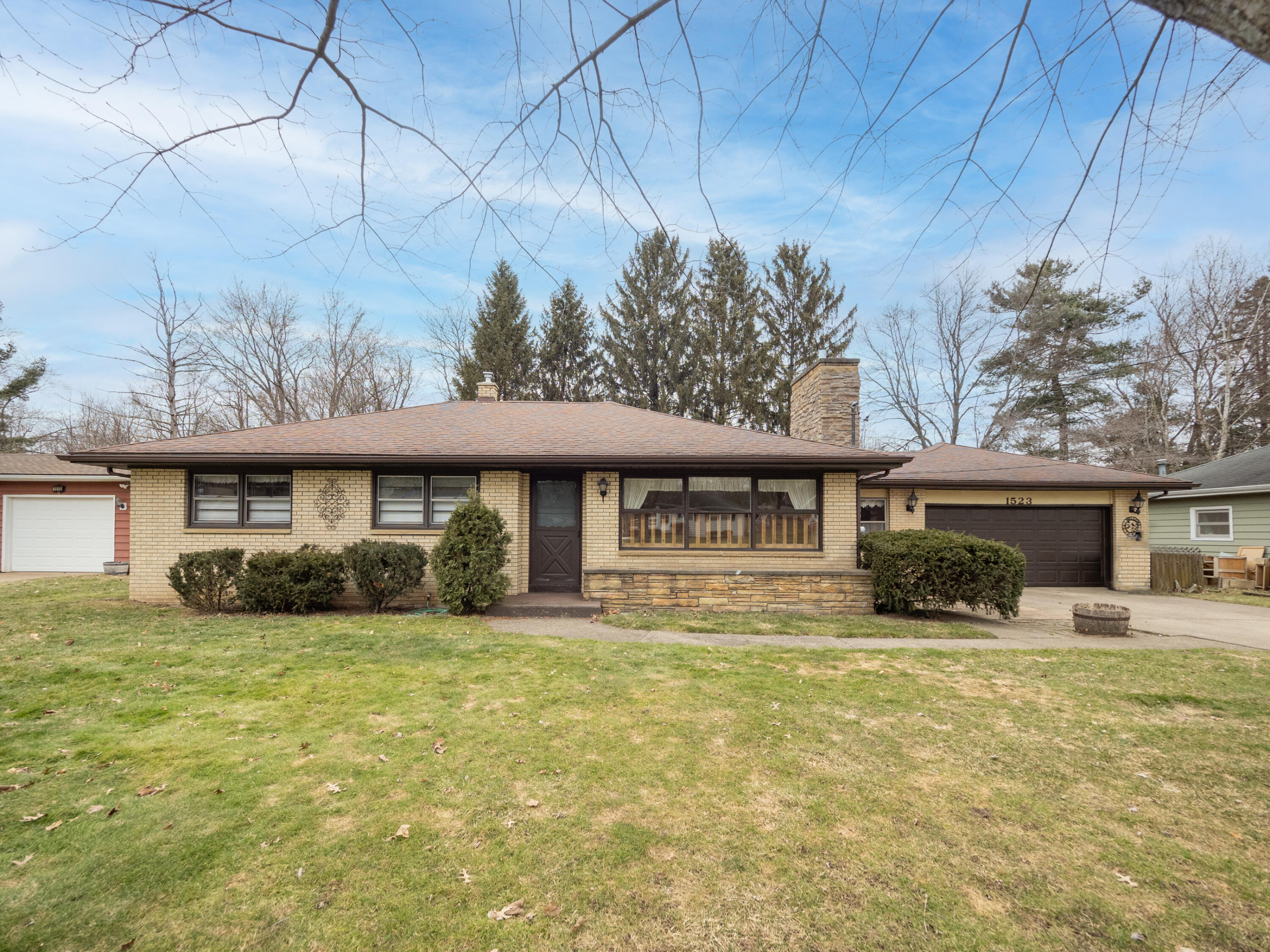 1523 Applecroft Avenue Property Photo