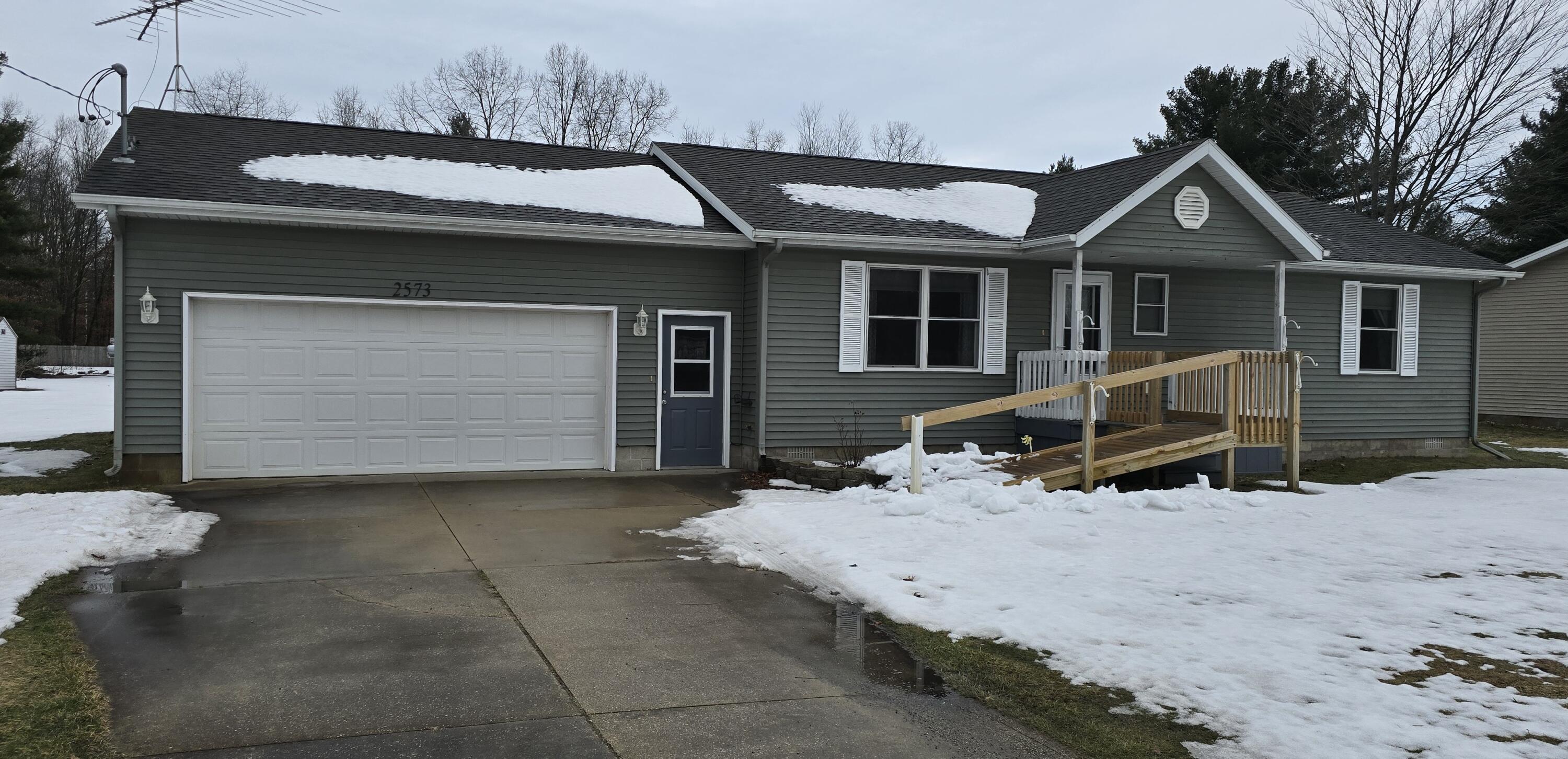 2573 Mclaughlin Avenue Property Photo 1