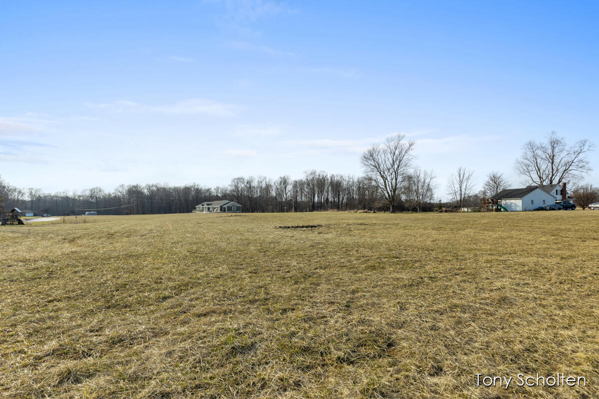 Parcel D 24th Avenue Property Photo