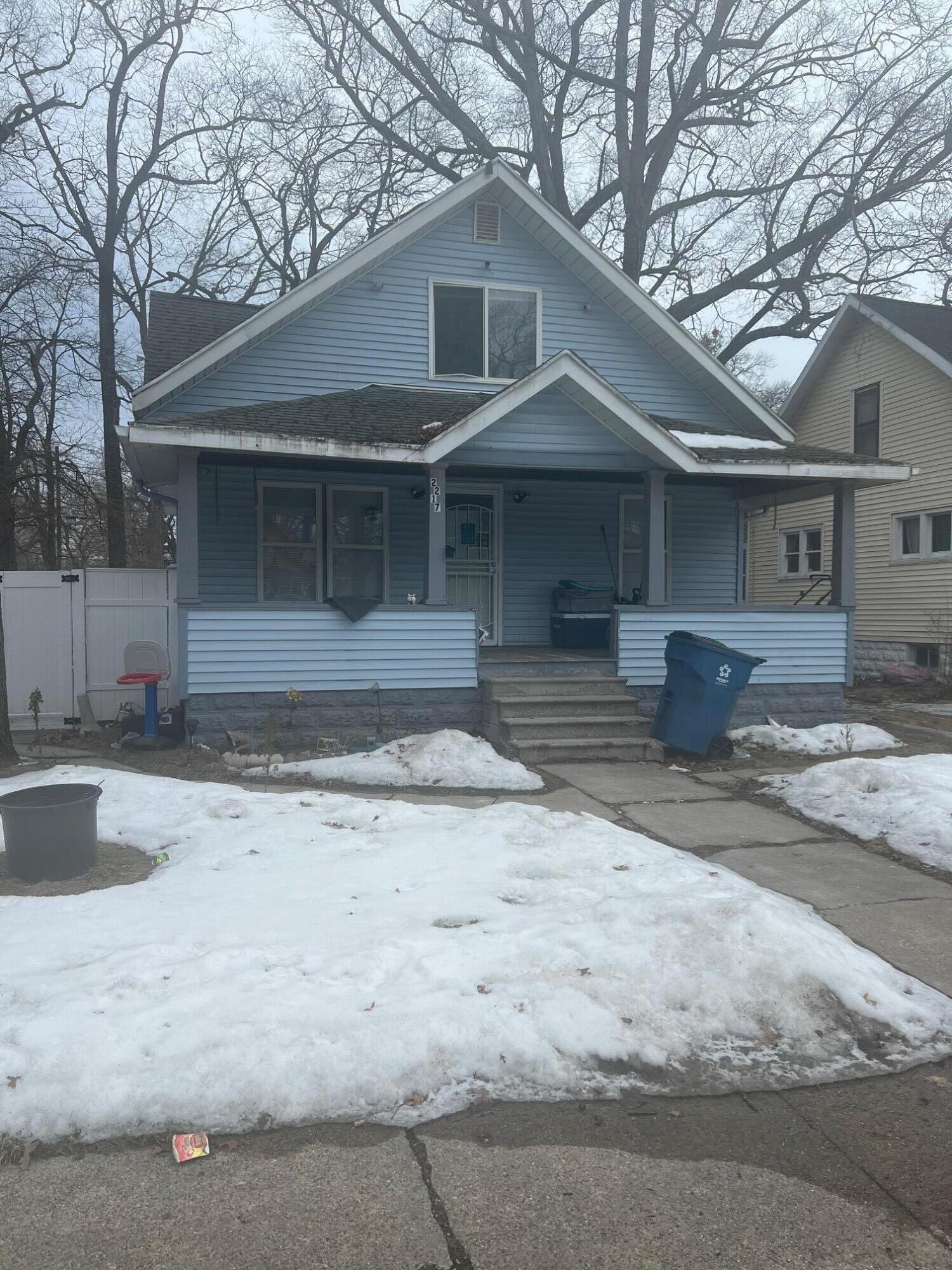 2217 Jefferson Street Property Photo
