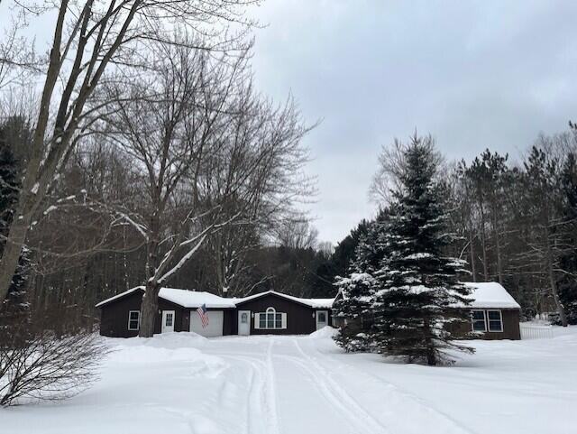 2539 W Giles Road Property Photo
