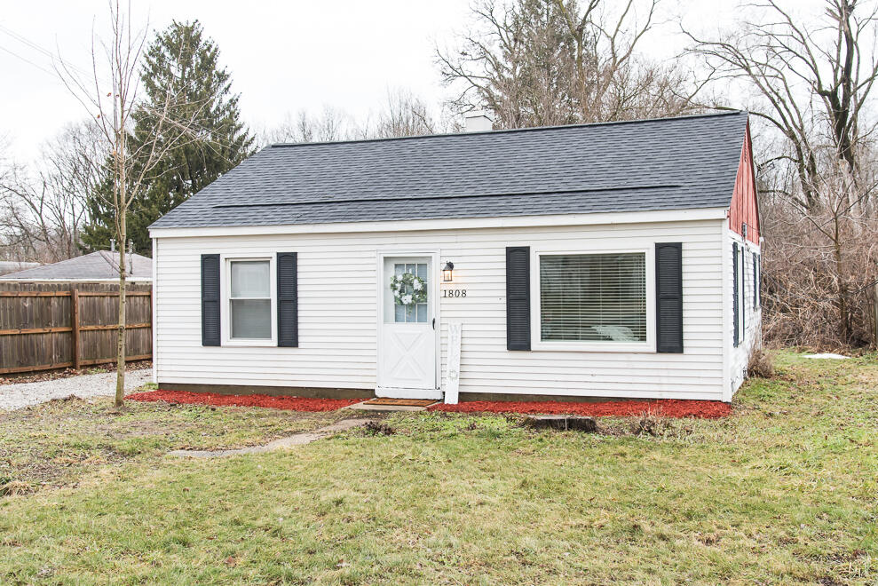 1808 Nazareth Road Property Photo