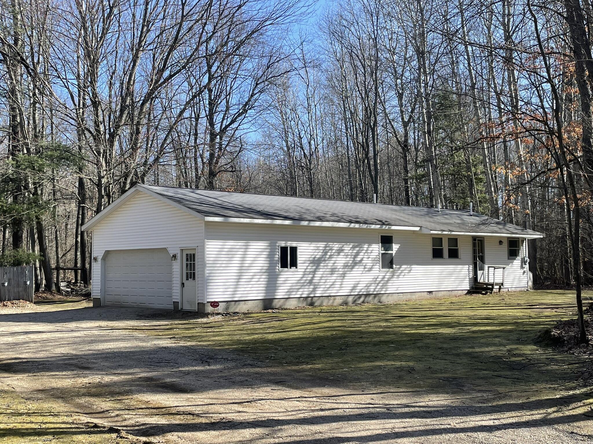 18150 Stronach Dam Road Property Photo