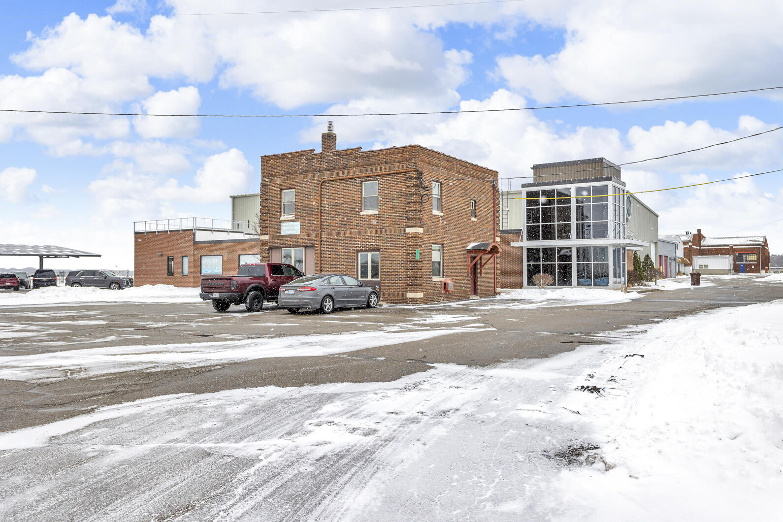 3606 Wildwood Avenue Property Photo 2