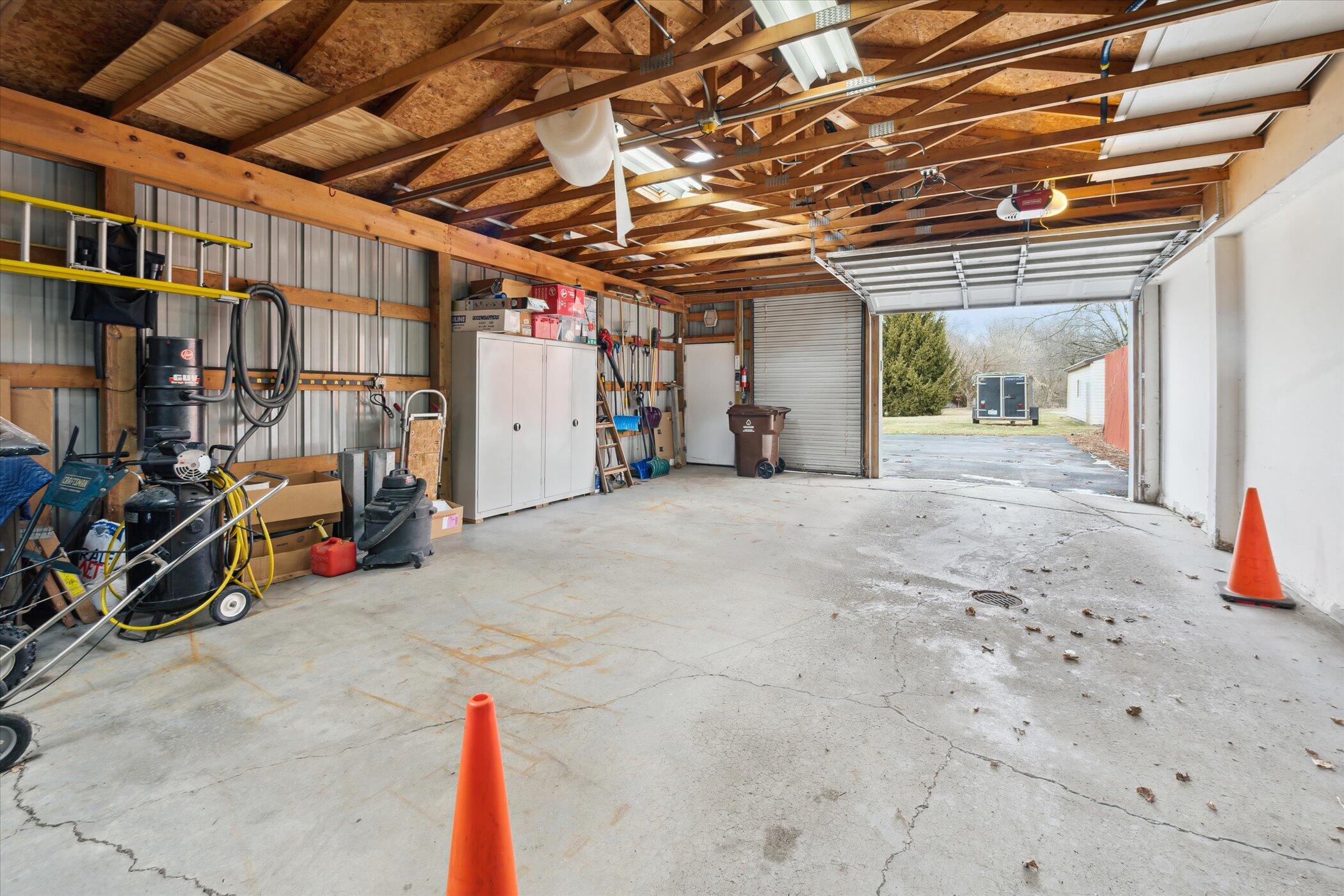 901 Call Street Property Photo 26