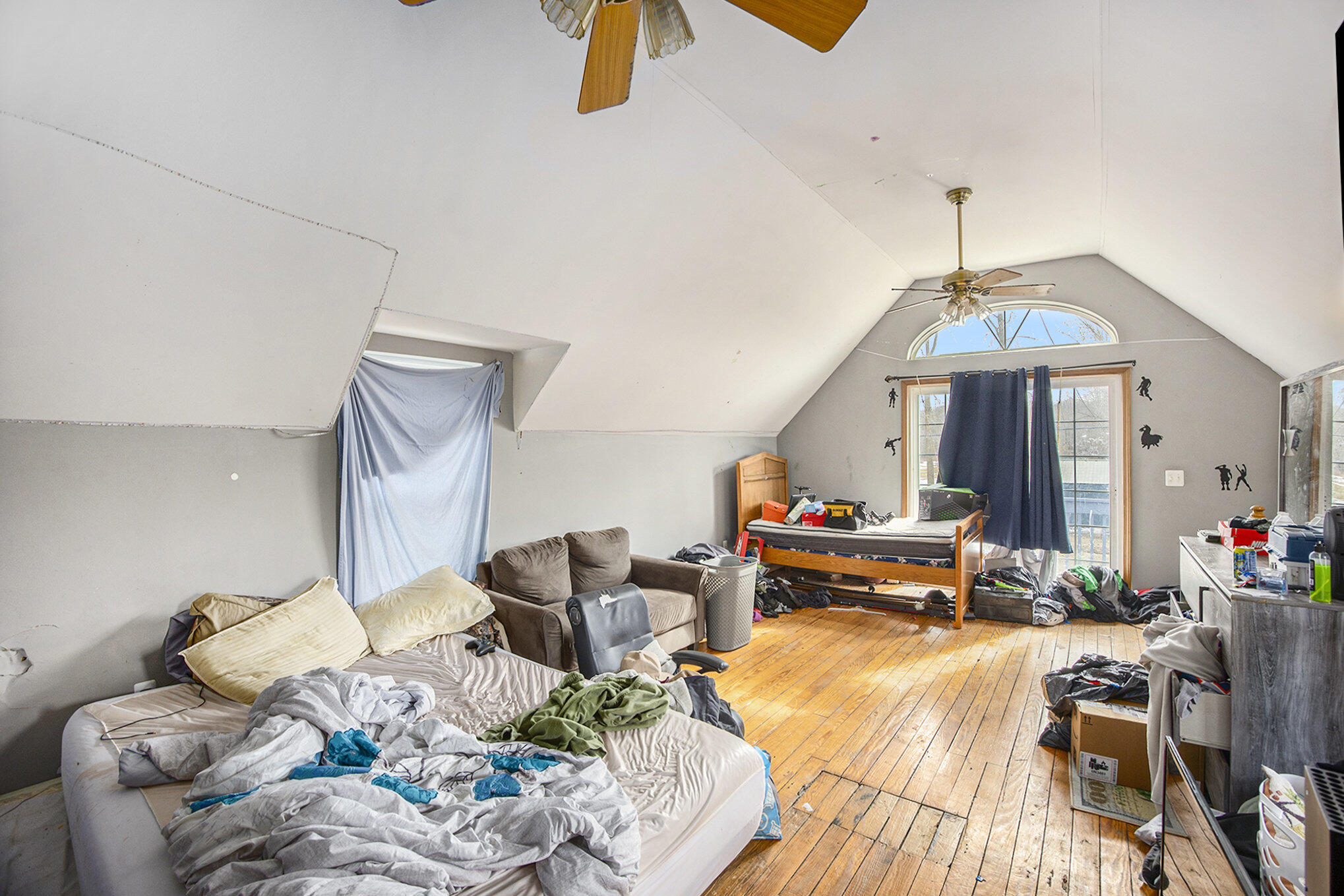 6903 Holland Road Property Photo 18