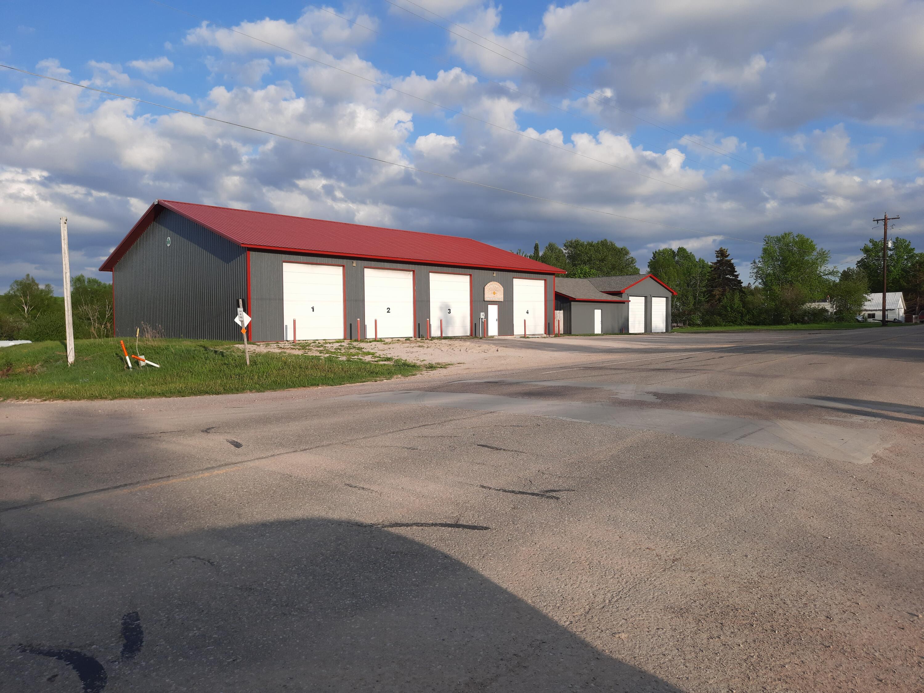 Grand Marais Real Estate Listings Main Image