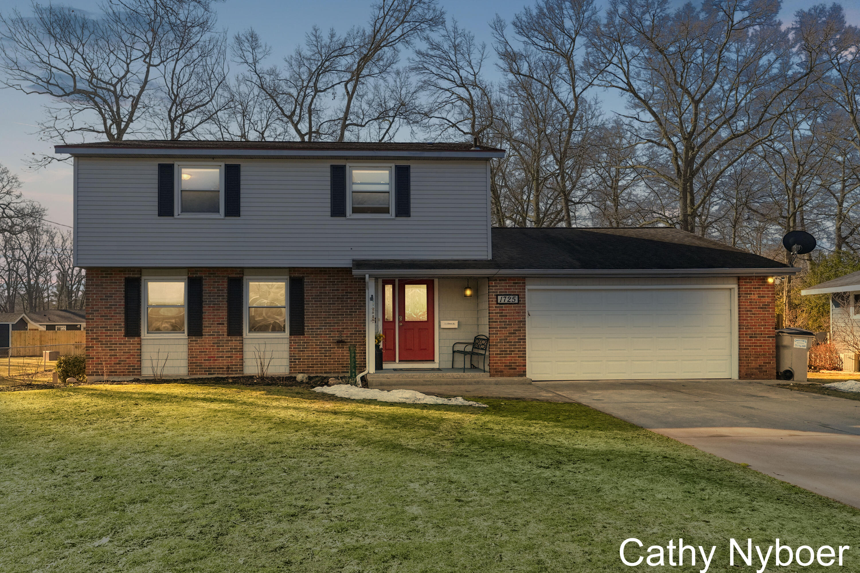 1725 Manistee Road Property Photo