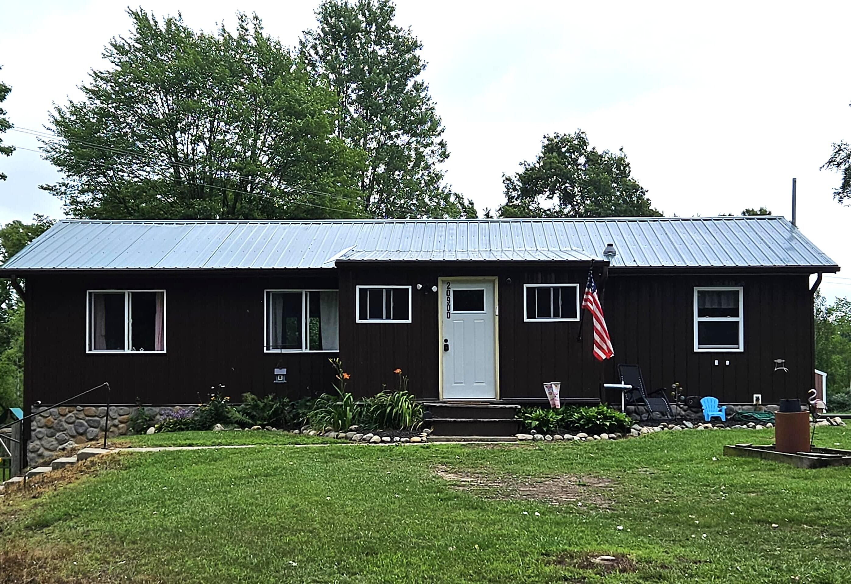 20900 14 Mile Road Property Photo