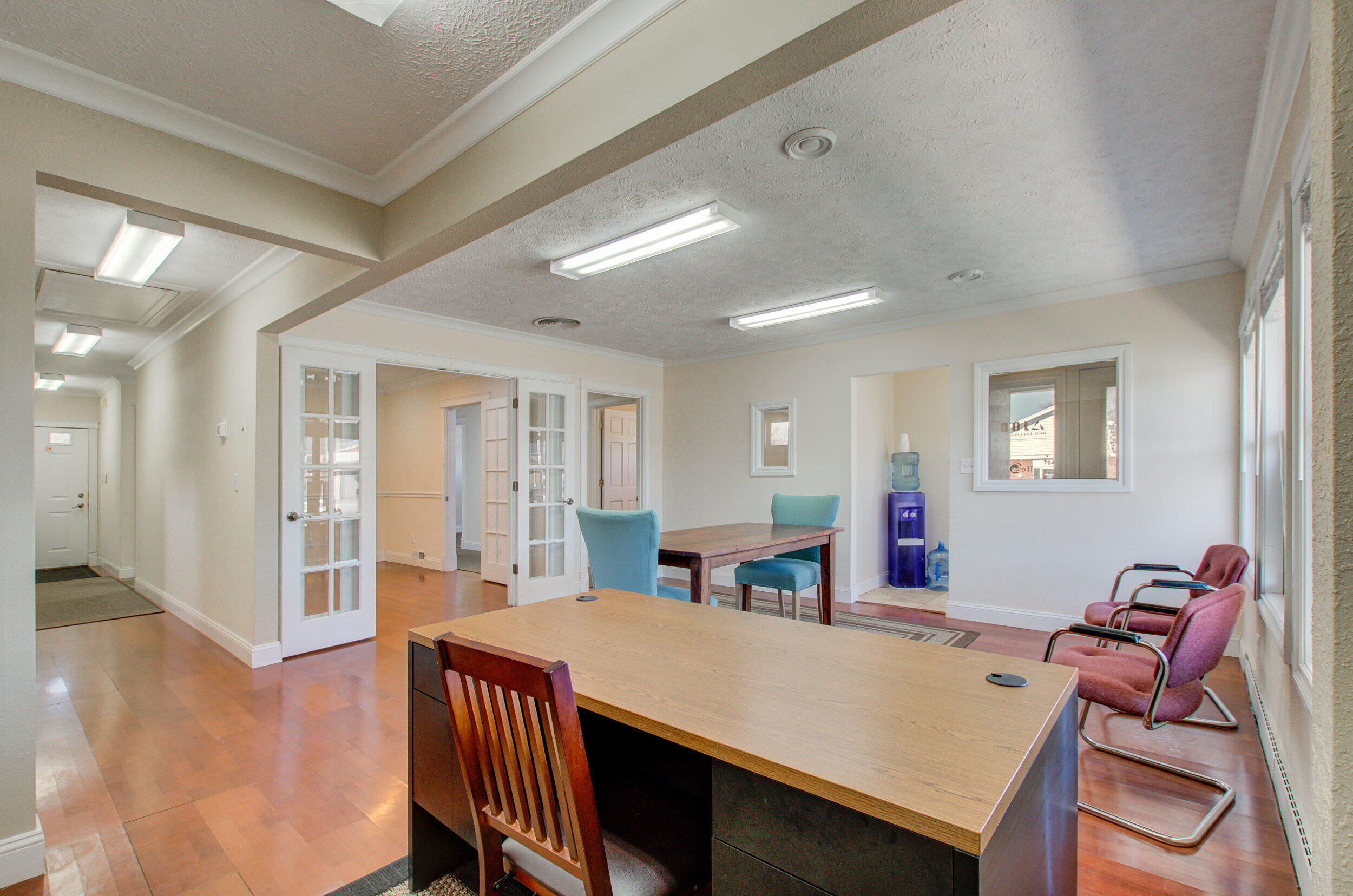 710 S Brown Street Property Photo 5