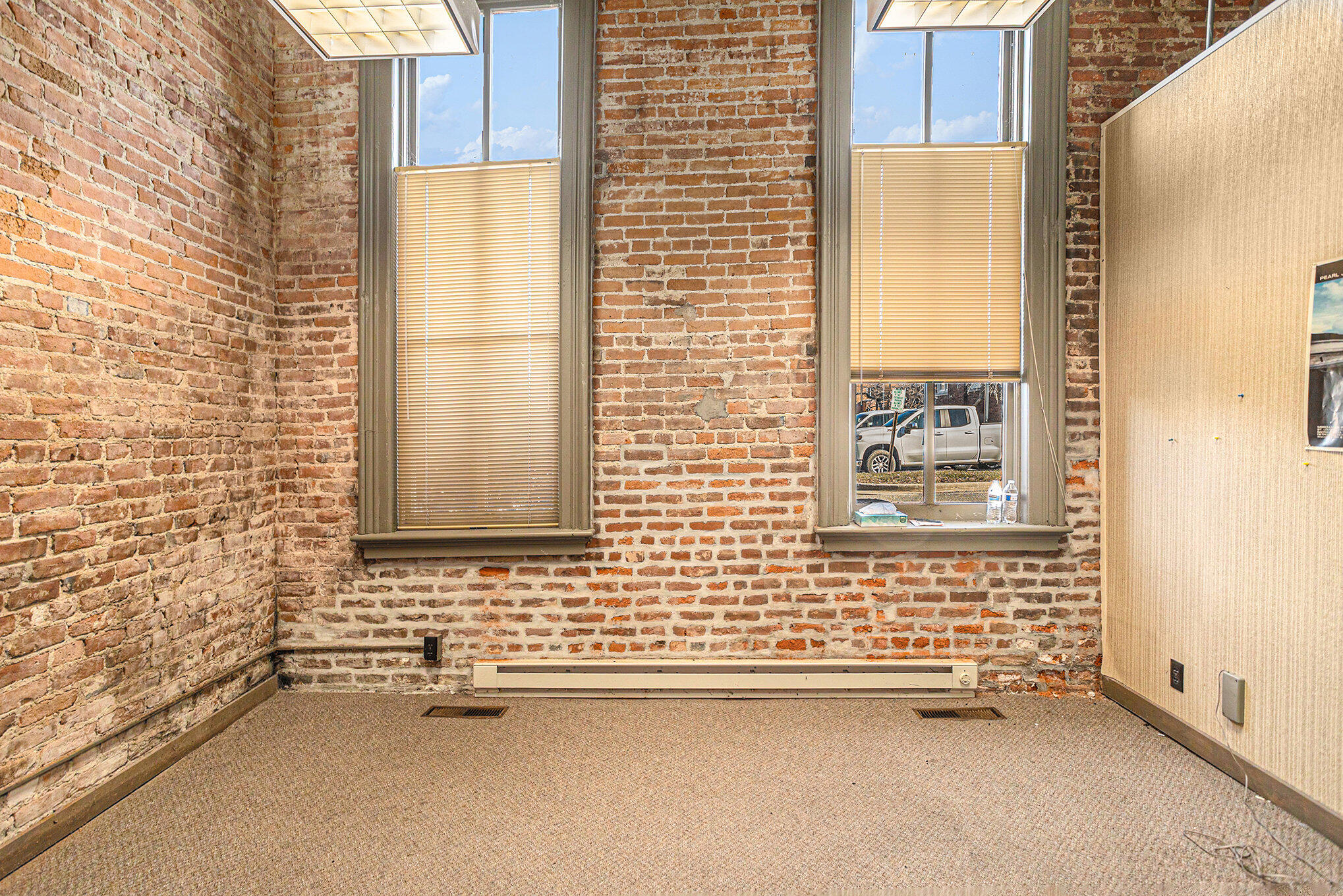 213 E Michigan Avenue Property Photo 18