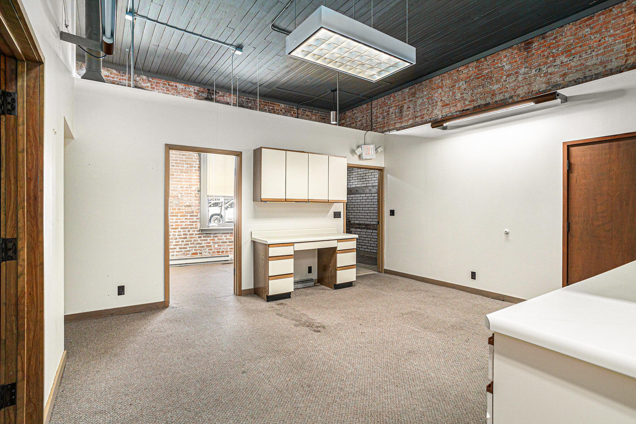 213 E Michigan Avenue Property Photo 20