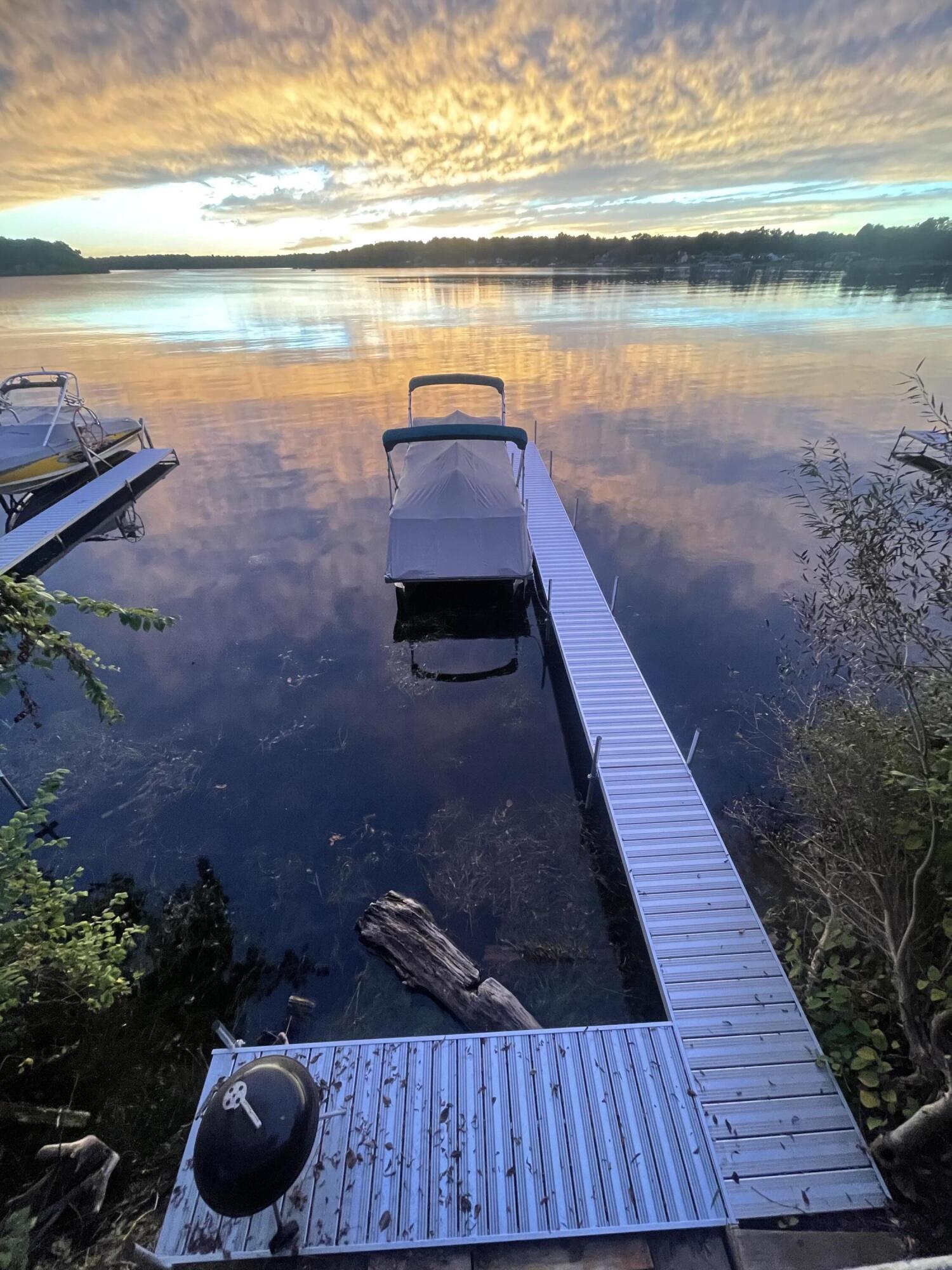 10901 Portage Road Property Photo 3