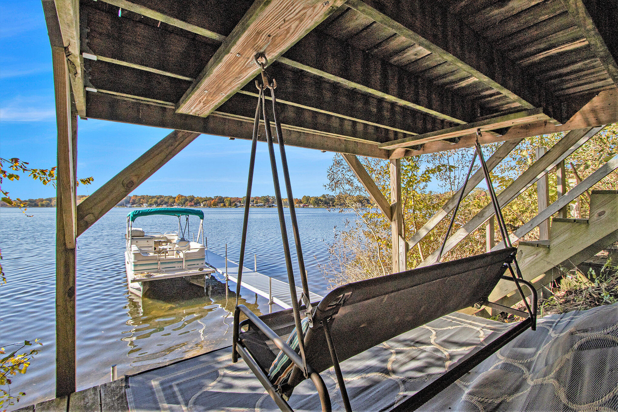 10901 Portage Road Property Photo 8