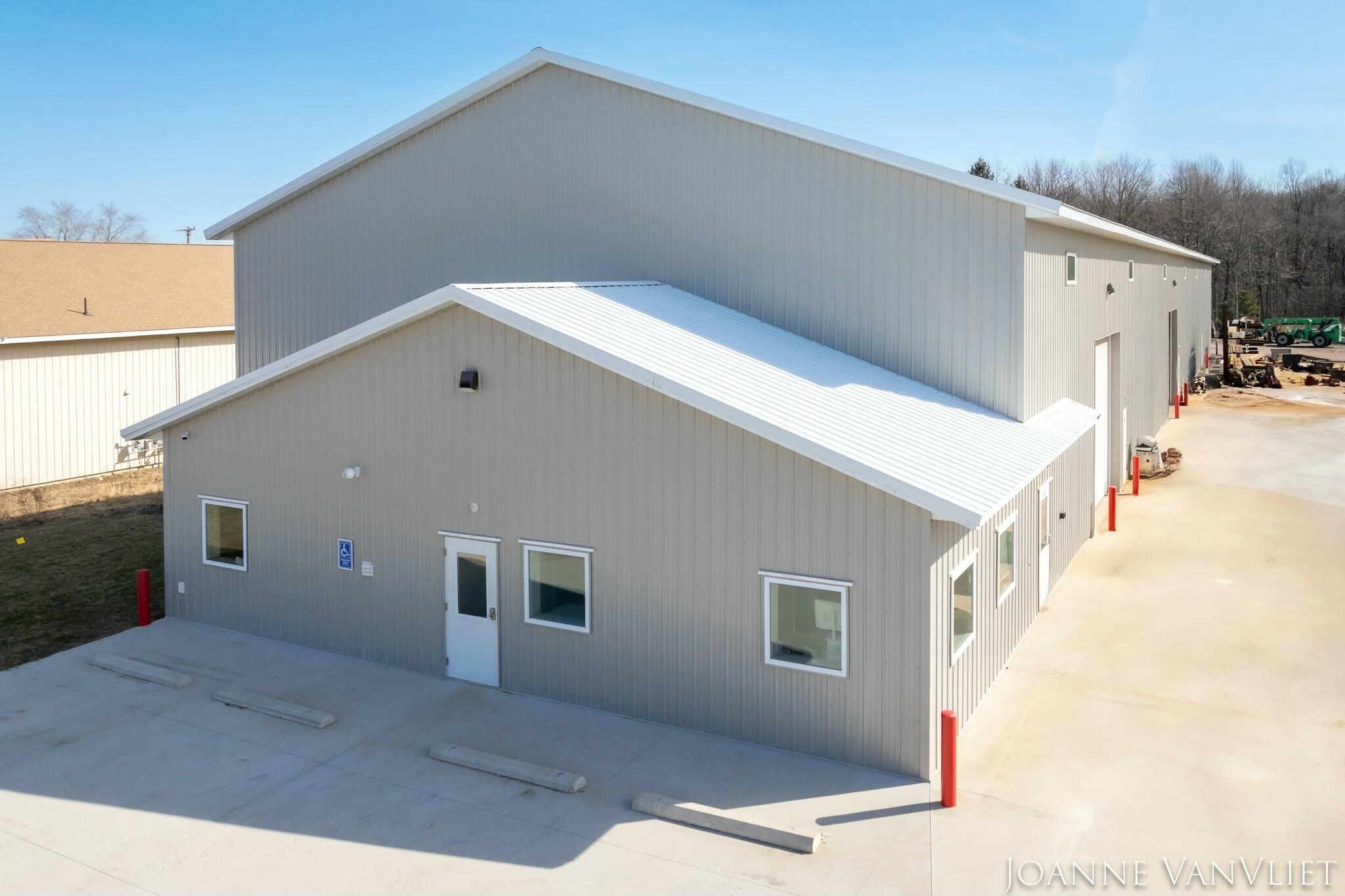 4189 Blue Star Highway Property Photo 3