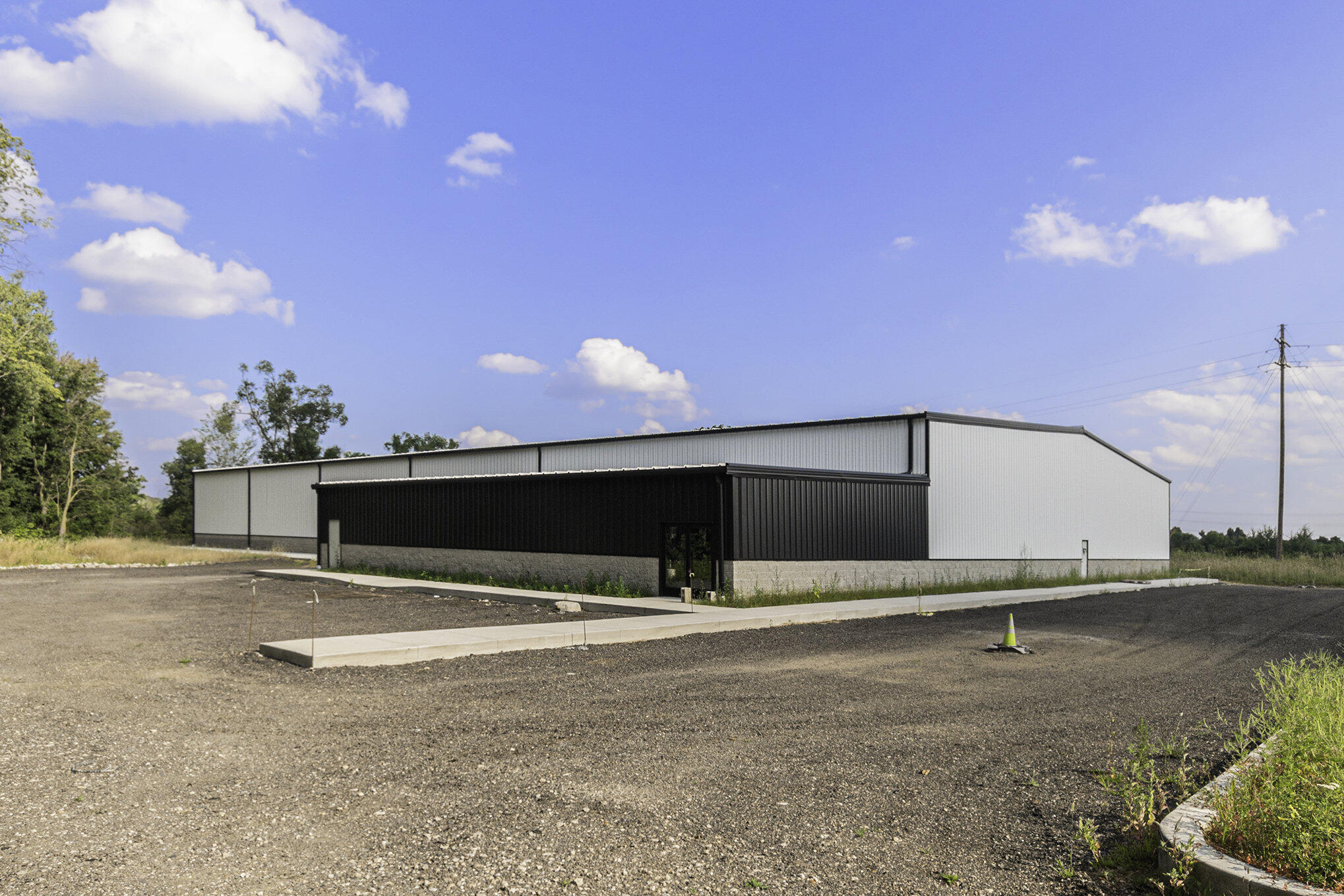 511 Watts Road Property Photo 1