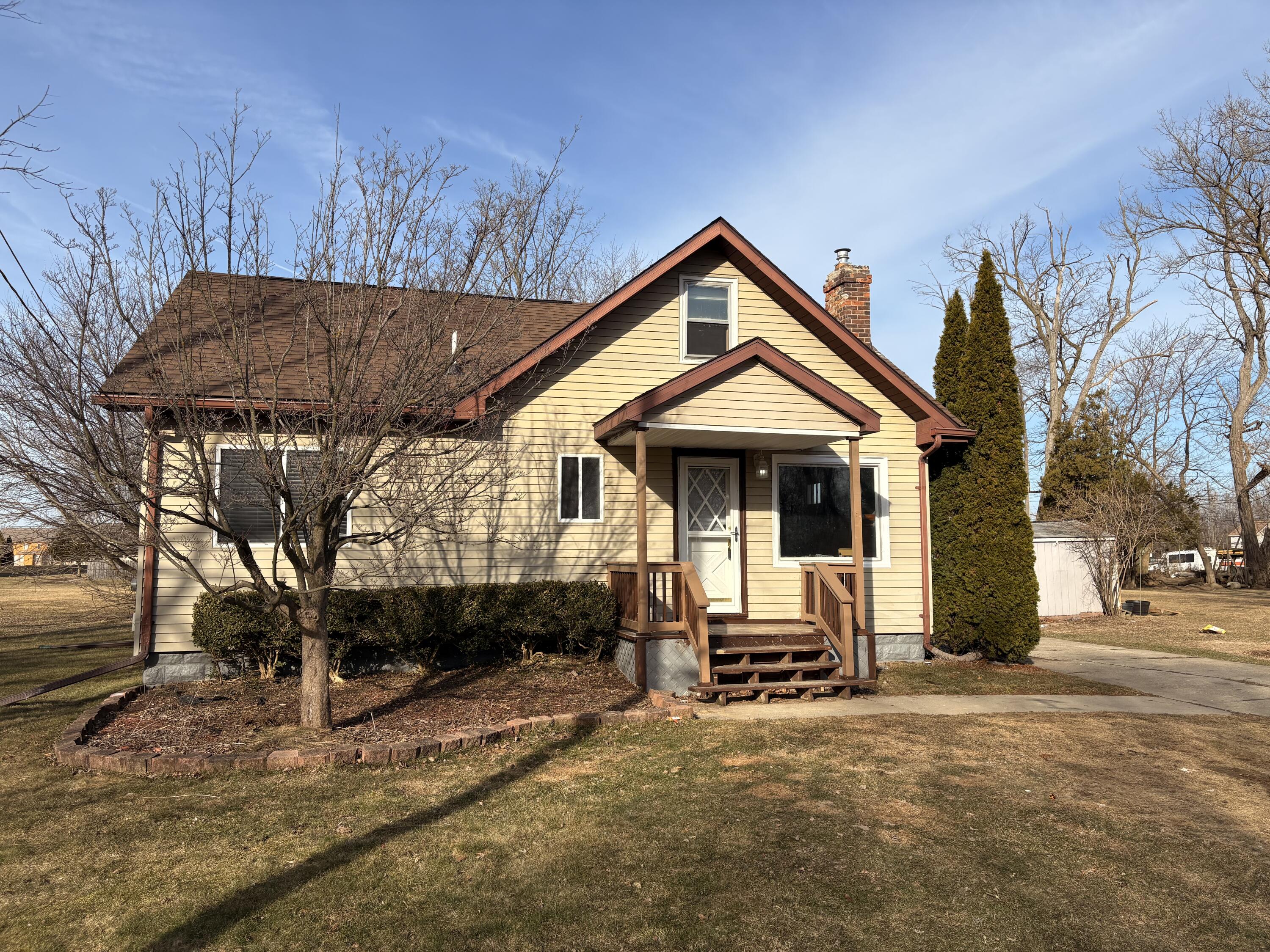 1893 Emily Court Property Photo