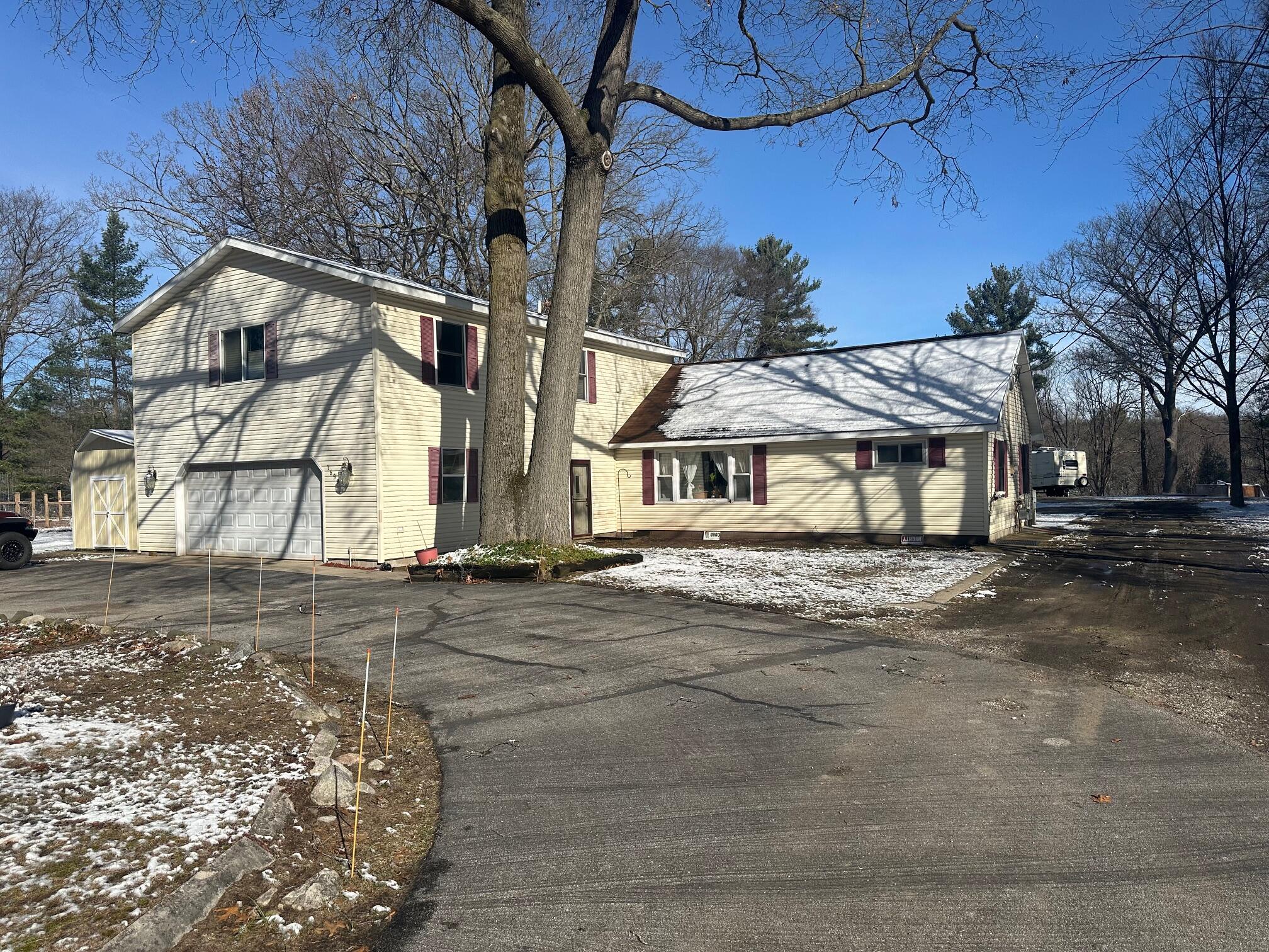 1690 Koonsman Road Property Photo