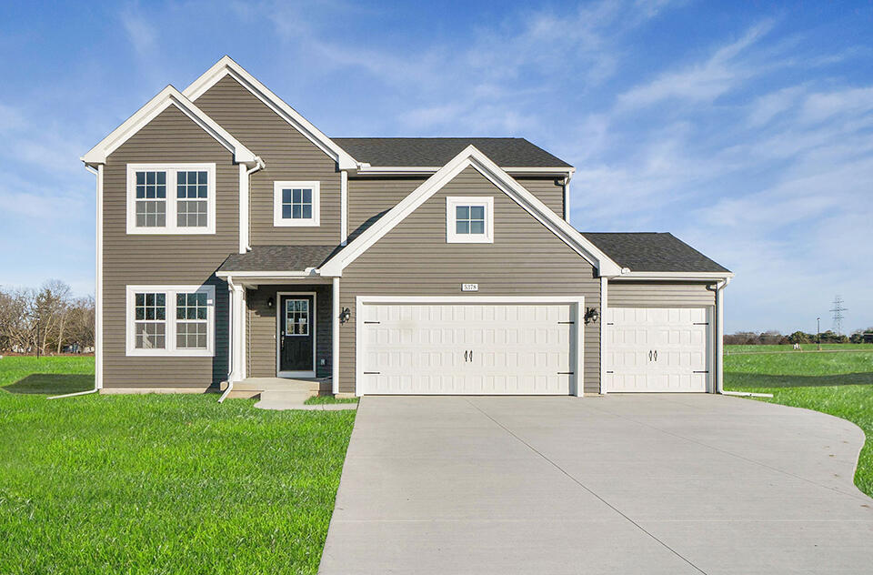 Applegate Pointe Real Estate Listings Main Image