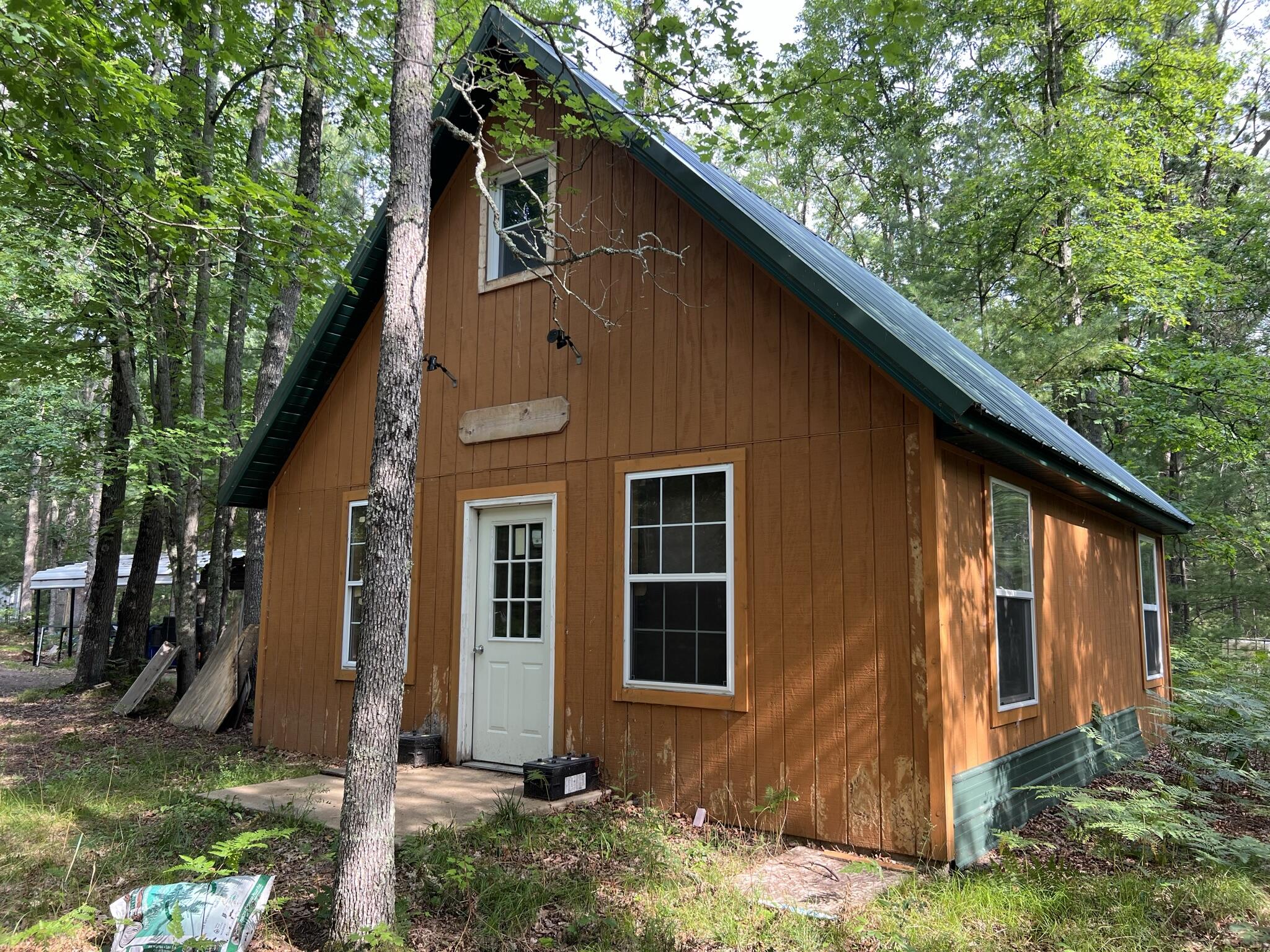 10334 W 7 Mile Road Property Photo