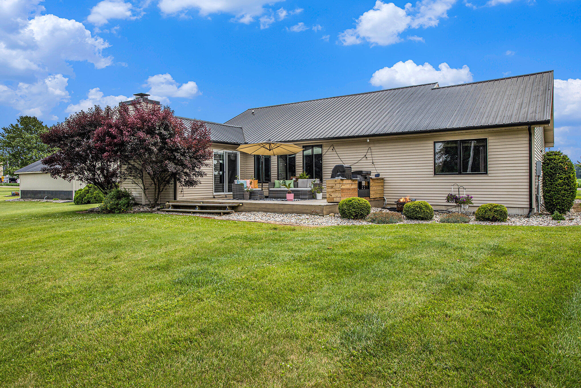 674 Booth Road Property Photo 4