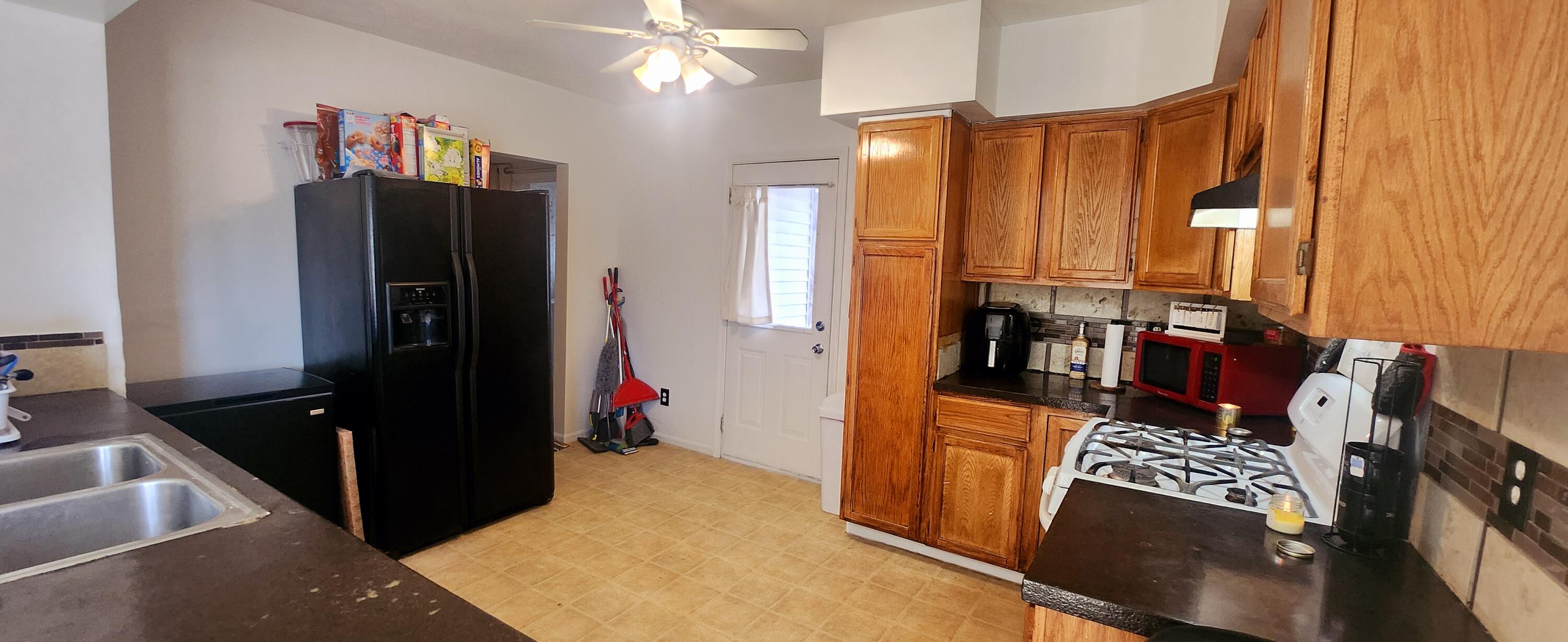 312 Washington Street Property Photo 9