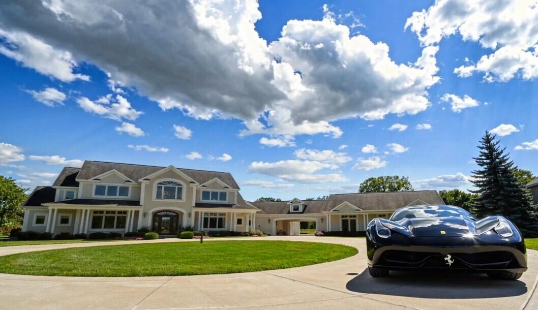 2122 Grange Road Property Photo