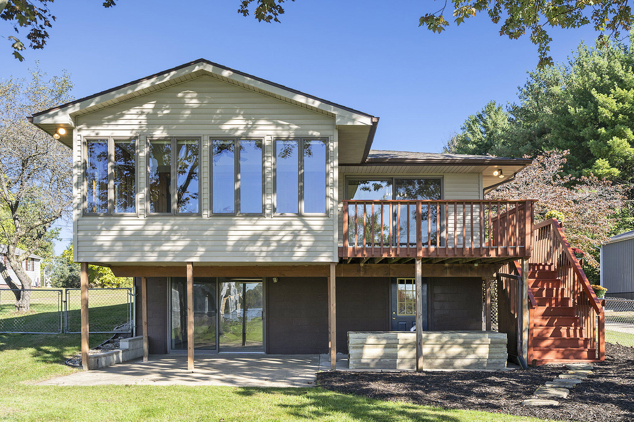 7932 N Indian Lake Drive Property Photo