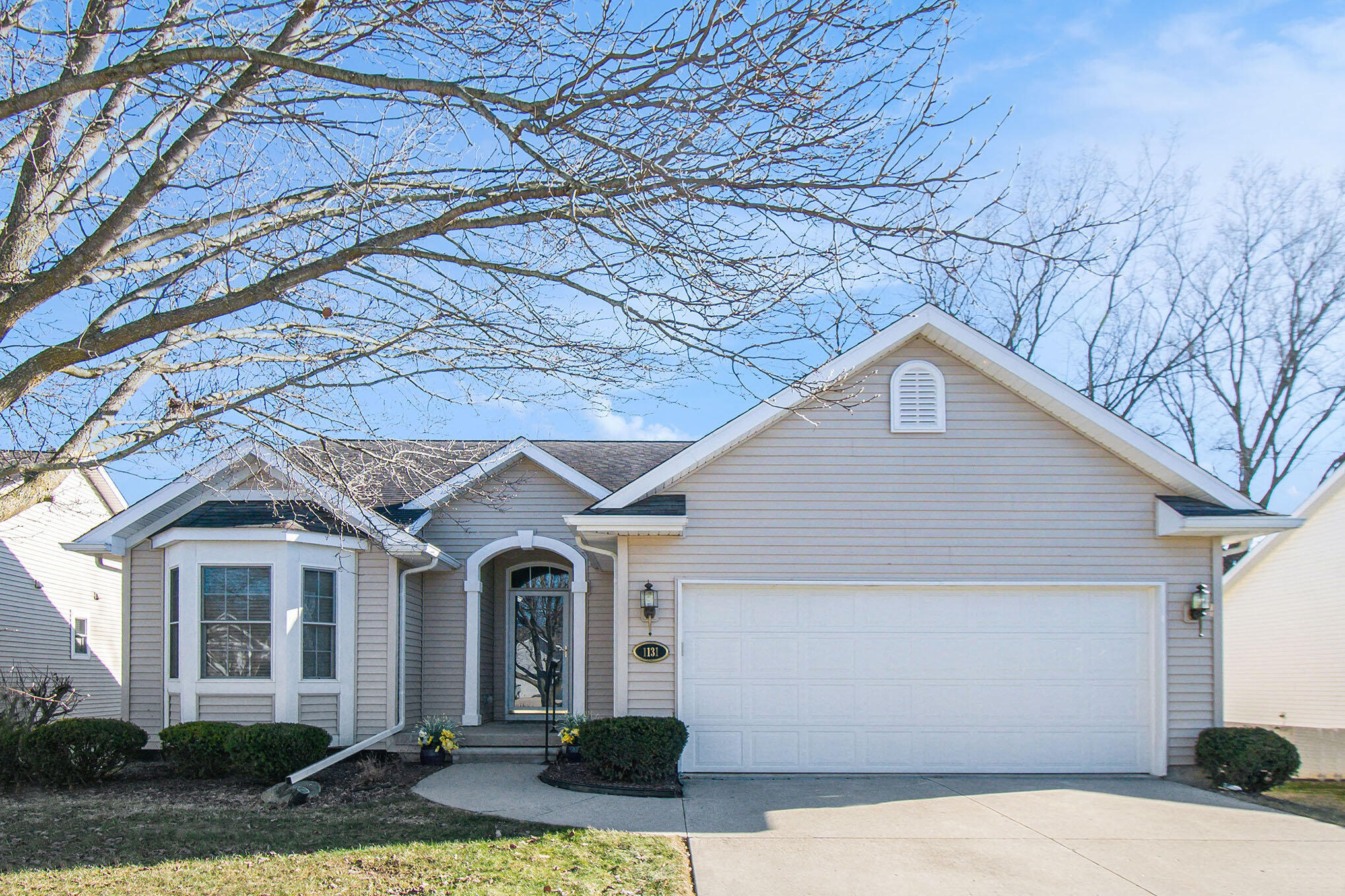 Bentley Real Estate Listings Main Image
