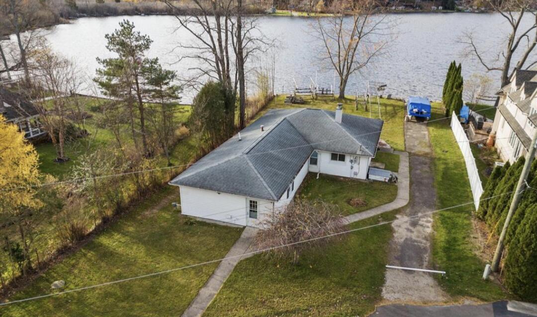 10922 Bob White Beach Boulevard Property Photo