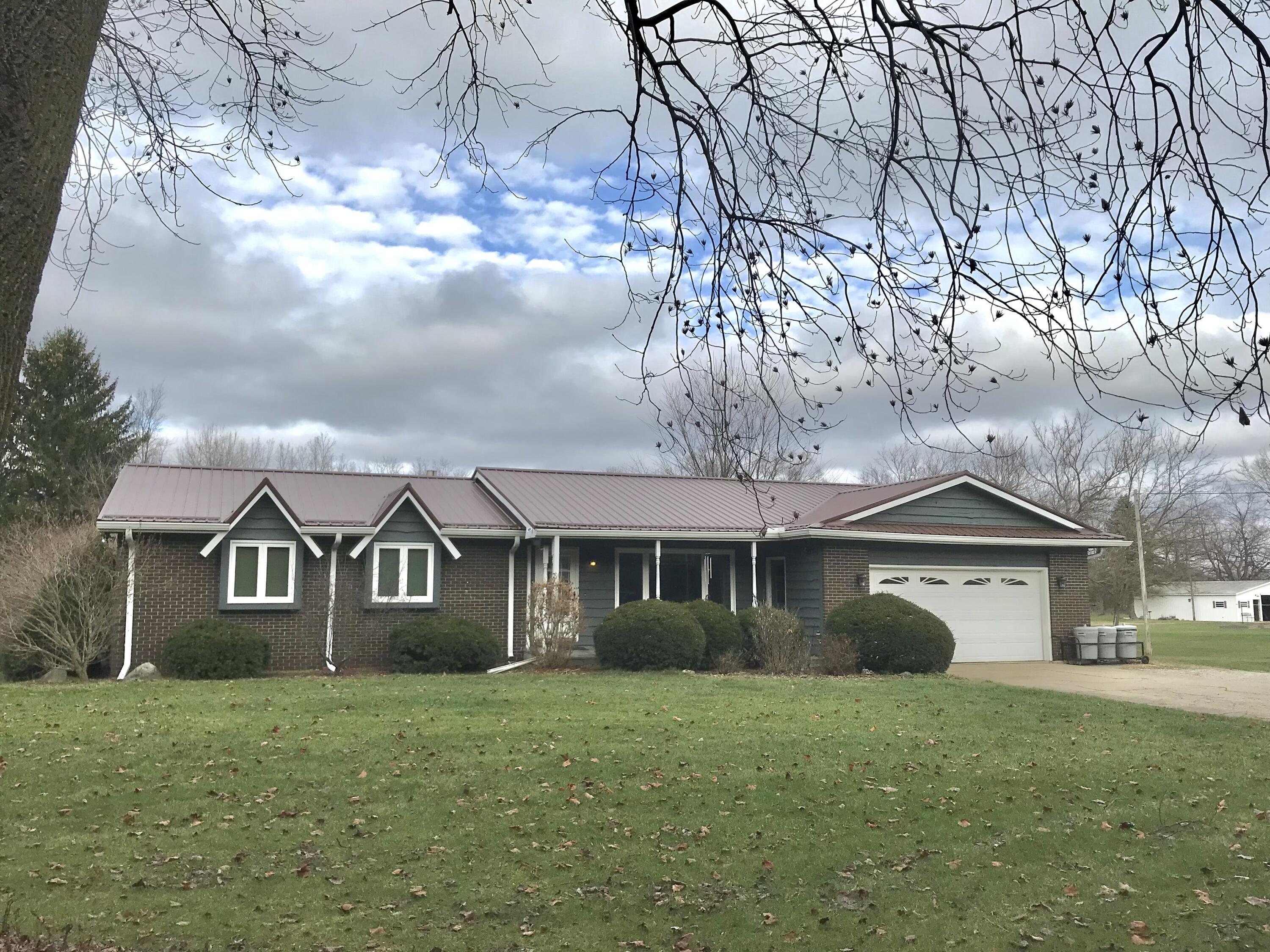 16392 Fawn River Road Property Photo